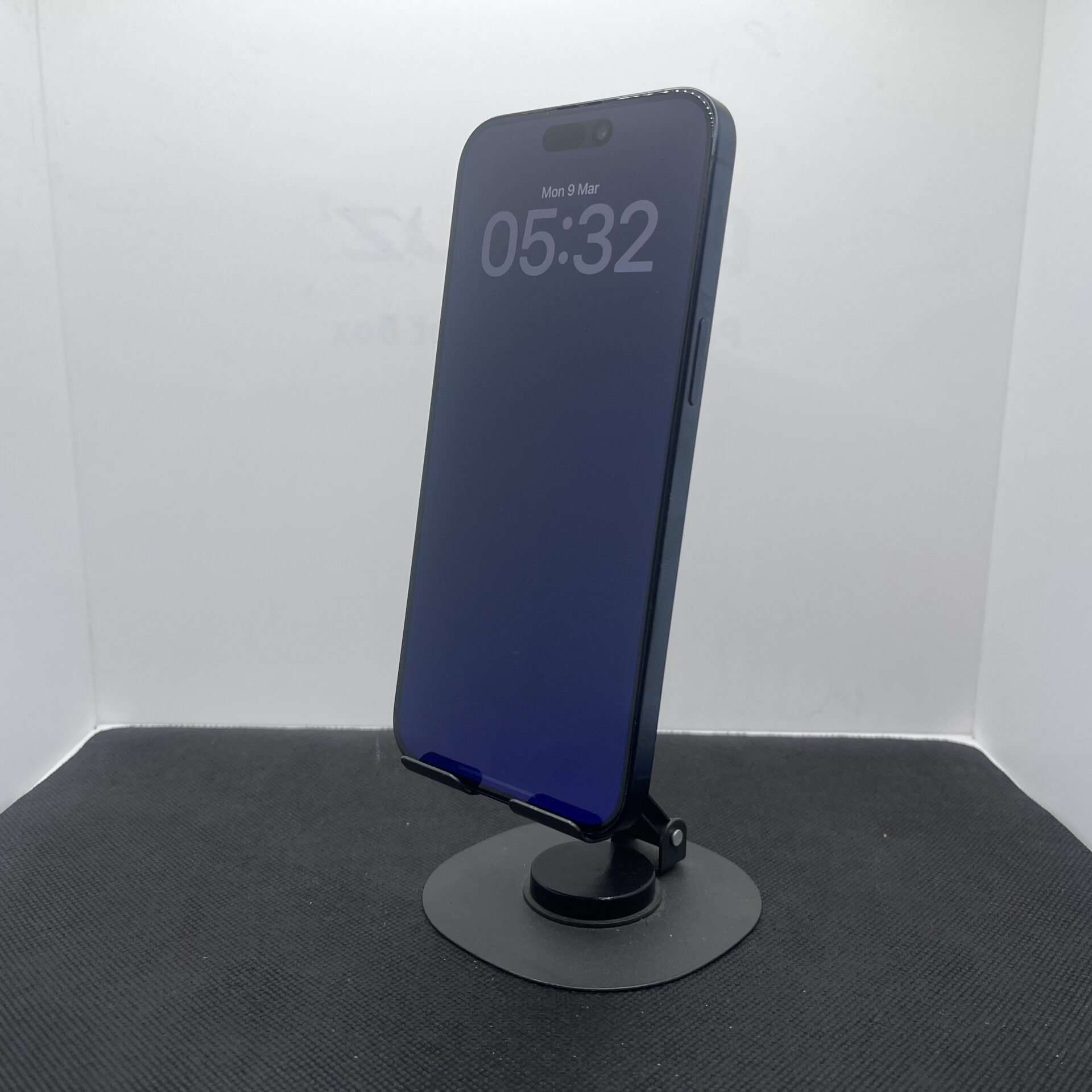 Apple iPhone 15 Pro Max 512GB Blue Titanium - (Condition: Good) - Image 3