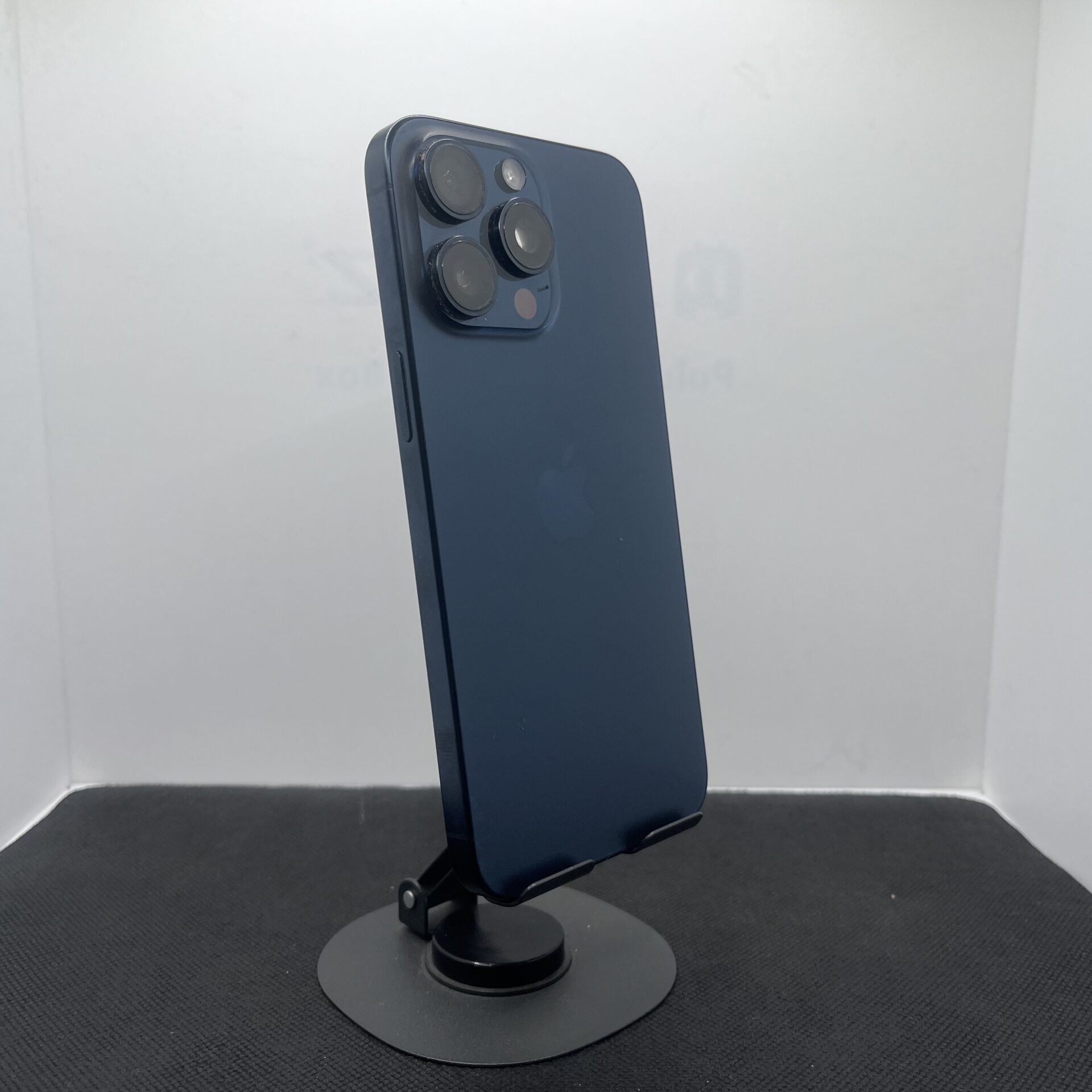 Apple iPhone 15 Pro Max 512GB Blue Titanium - (Condition: Good) - Image 7