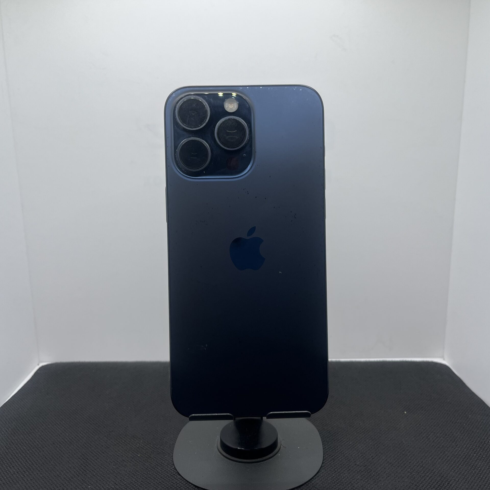 Apple iPhone 15 Pro Max 512GB Blue Titanium - (Condition: Good) - Image 8
