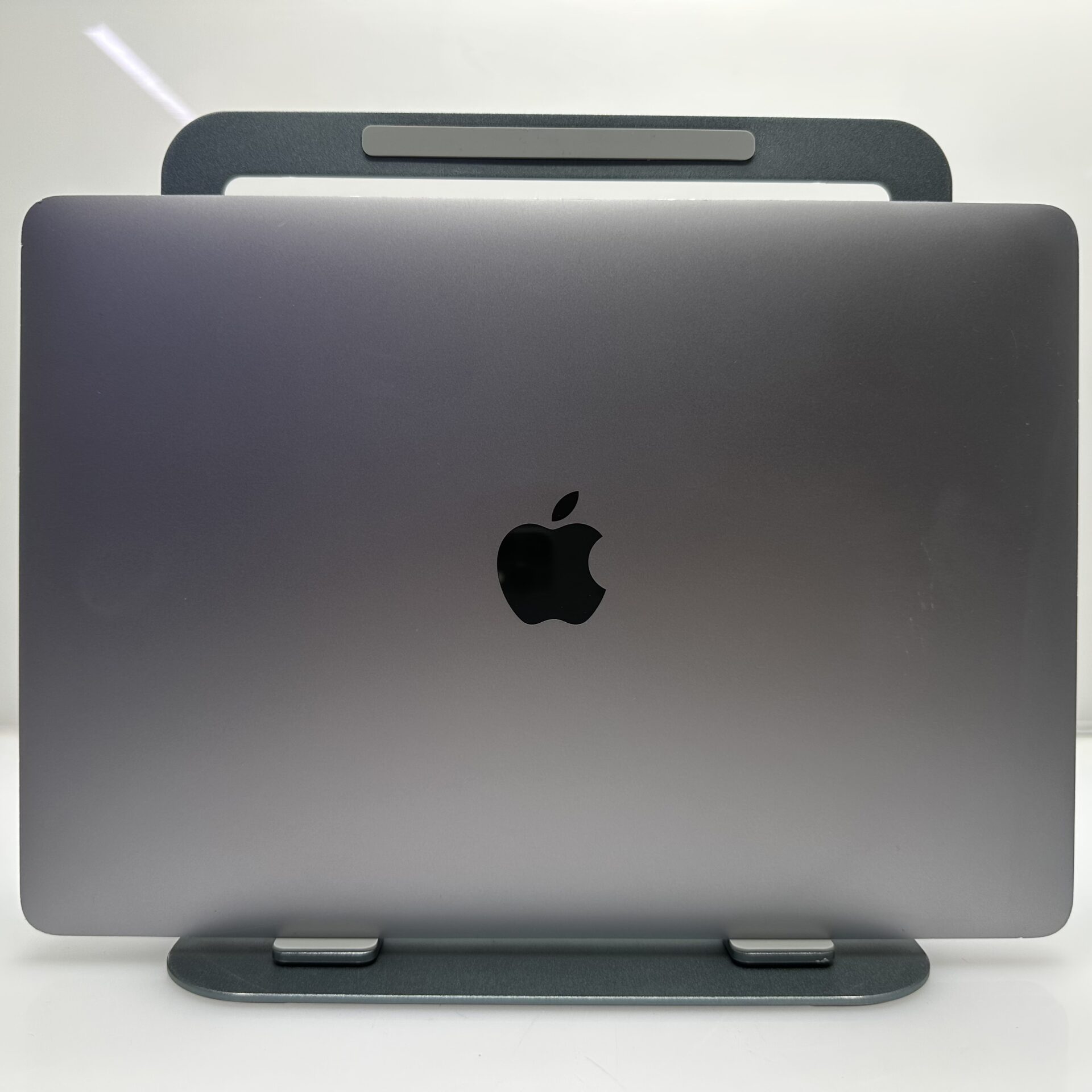Apple Macbook Pro 13-inch 