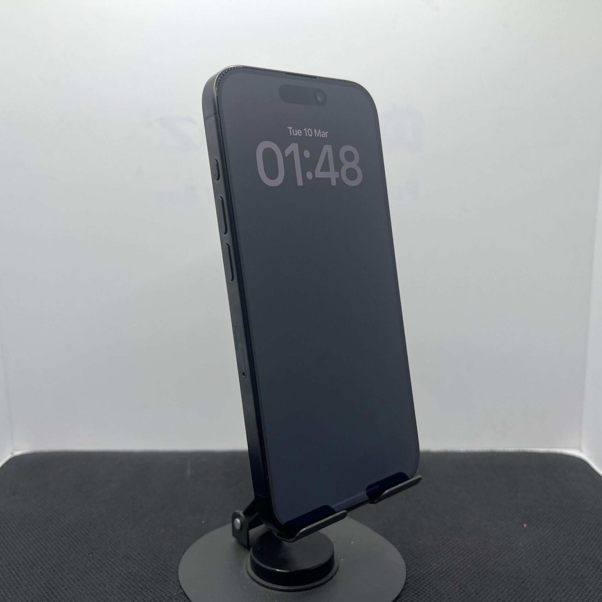 Apple iPhone 15 Pro 256GB Black Titanium - (Grade B) - Image 2