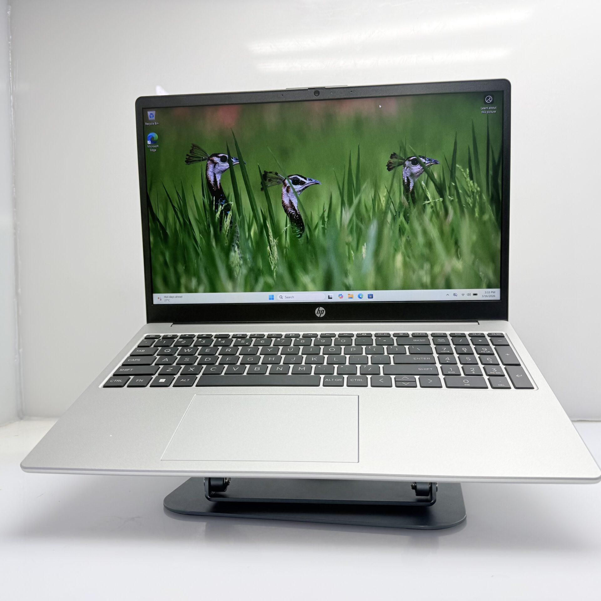 HP 255 G10 "Ryzen 3" 2.30GHz 8GB RAM 256GB SSD NMVe Silver - (Grade B) - Image 4