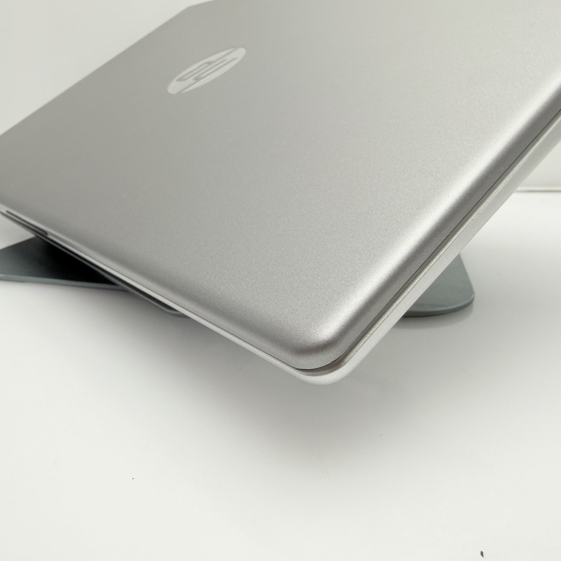 HP 255 G10 "Ryzen 3" 2.30GHz 8GB RAM 256GB SSD NMVe Silver - (Grade B) - Image 6