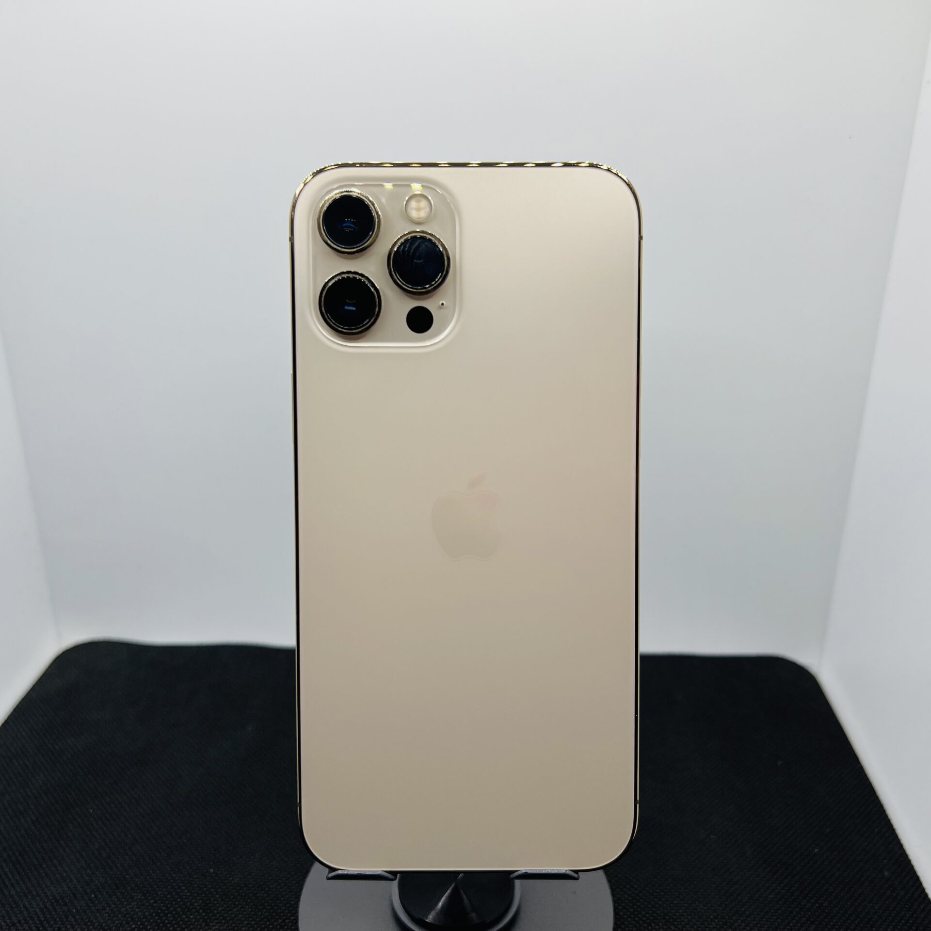 Apple iPhone 12 Pro Max 256GB Gold – (Grade B) | Epic Deals SA