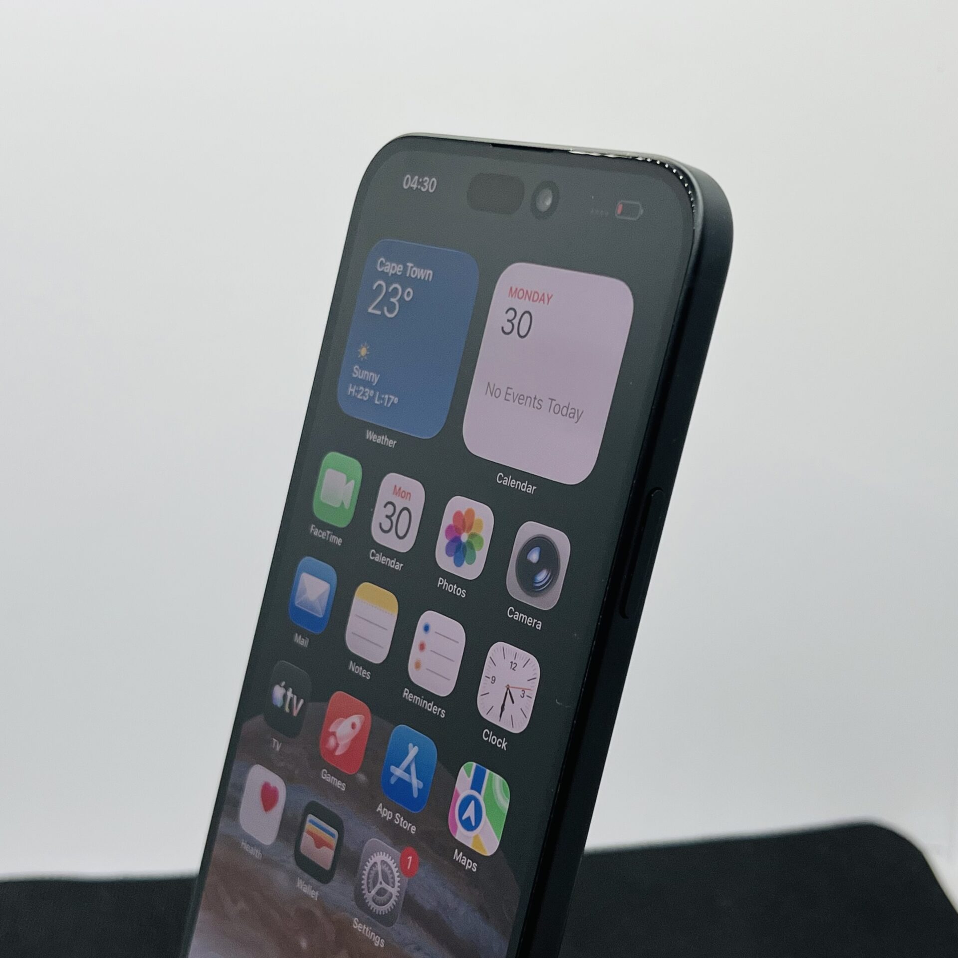 Apple iPhone 15 Plus 128GB Black – (Grade B) | Epic Deals SA