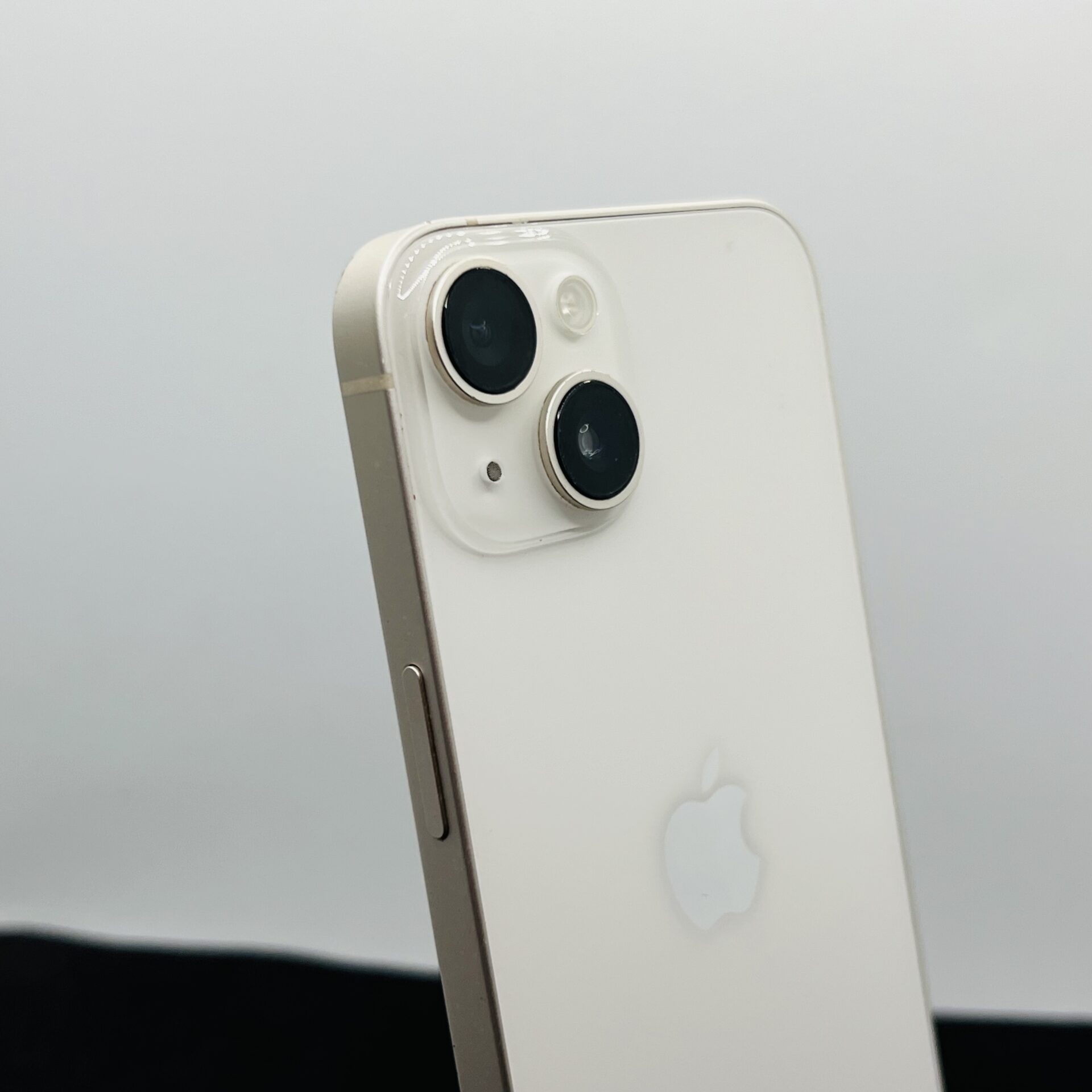 Apple iPhone 14 128GB Starlight - (Grade B) | Epic Deals SA