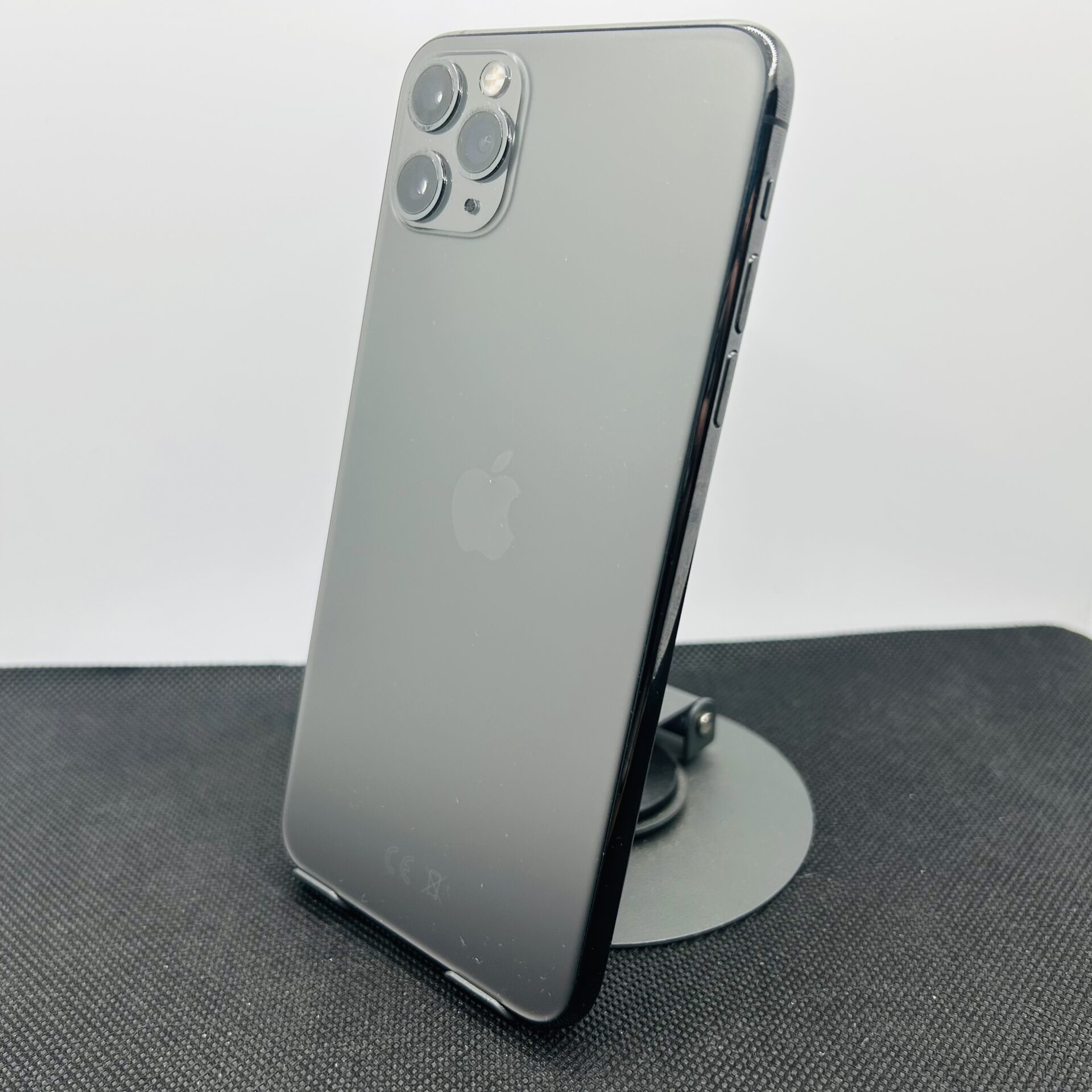 Apple iPhone 11 Pro Max 256GB Space Gray (Grade B) | Epic Deals SA
