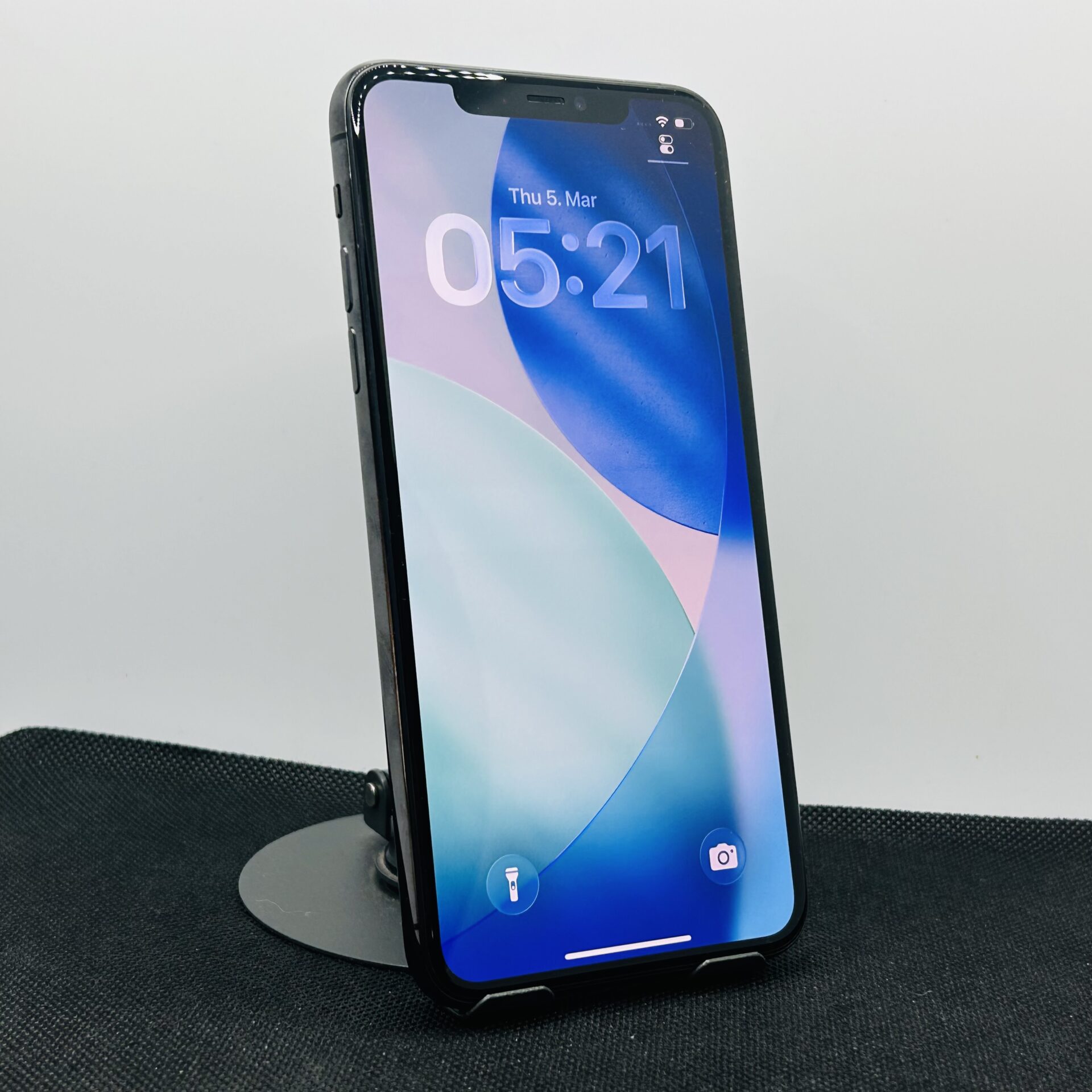 Apple iPhone 11 Pro Max 256GB Space Gray (Grade B) | Epic Deals SA