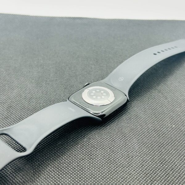 Apple Watch Series 10 42mm GPS Only Black (Condition: Good) - Image 9