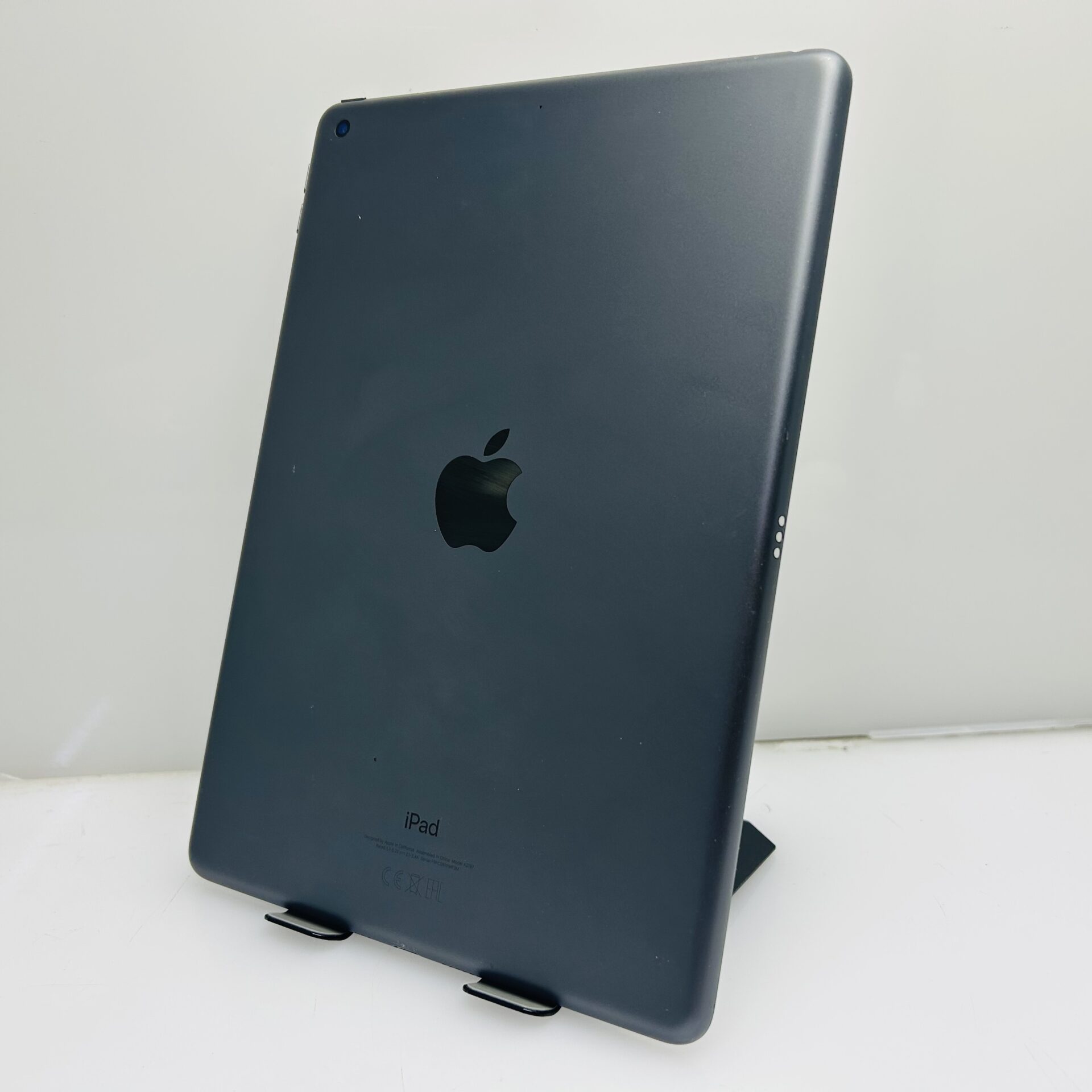 Apple iPad 10.2" 8th Gen 128GB (WiFi Only) Grey (Grade B) - Image 10