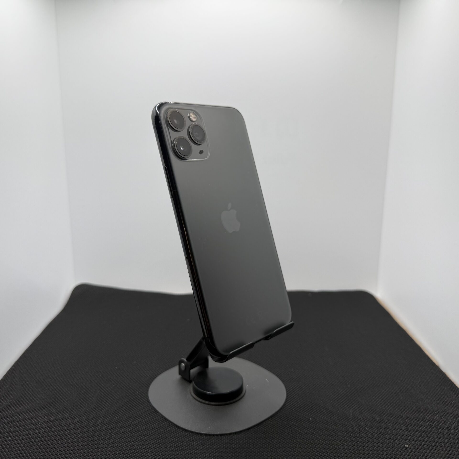 Apple iPhone 11 Pro 64GB Space Gray - (Grade B) | Epic Deals SA