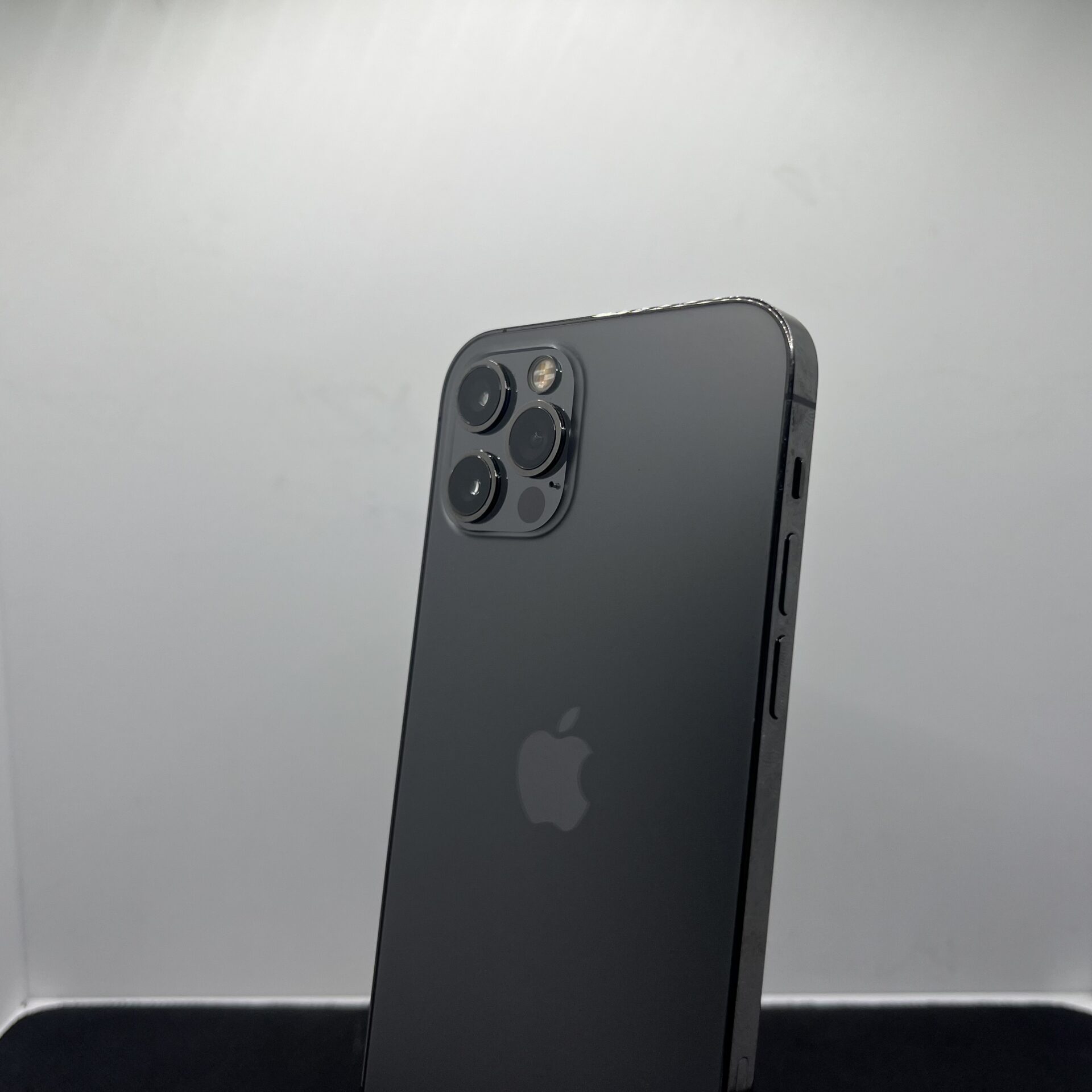 Apple iPhone 12 Pro 128GB Graphite - (Grade B) | Epic Deals SA