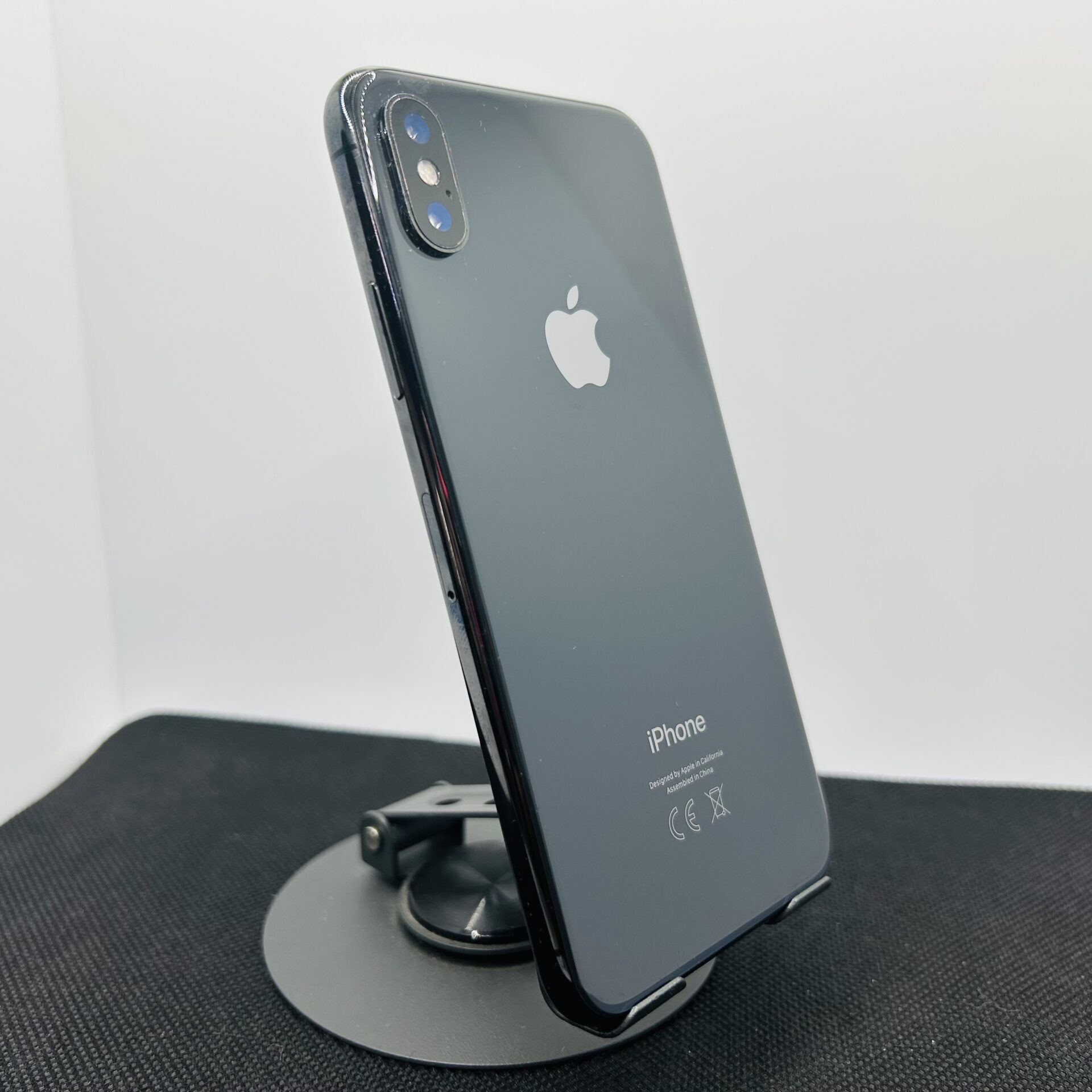 Apple iPhone X 64GB Black (Grade B) | Epic Deals SA
