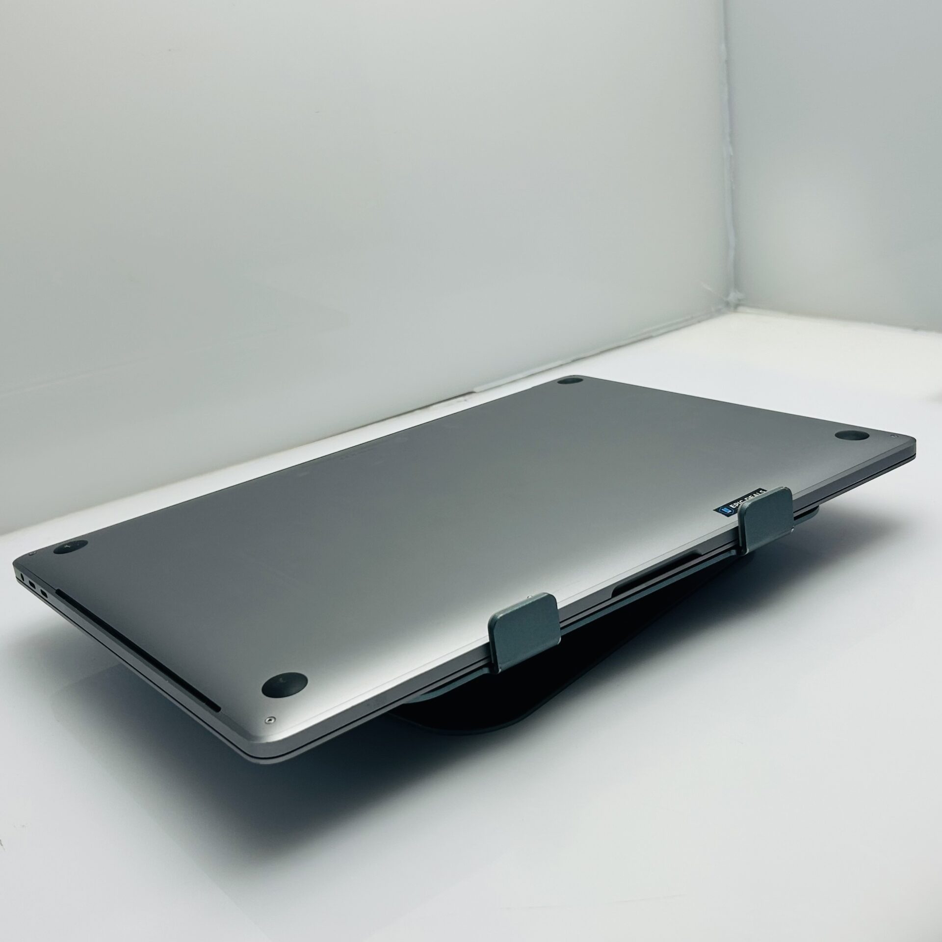 Apple Macbook Pro 15-inch 