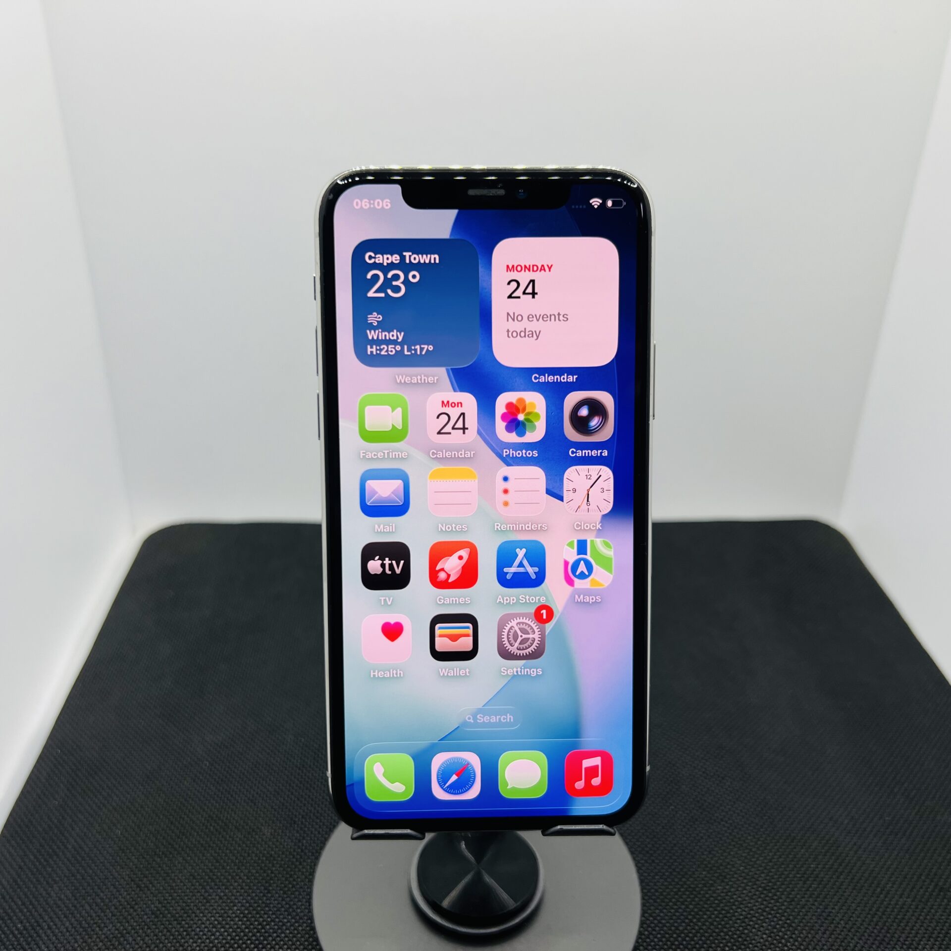 Apple iPhone 11 Pro 512GB Silver (Grade B) - No Face ID - Image 2