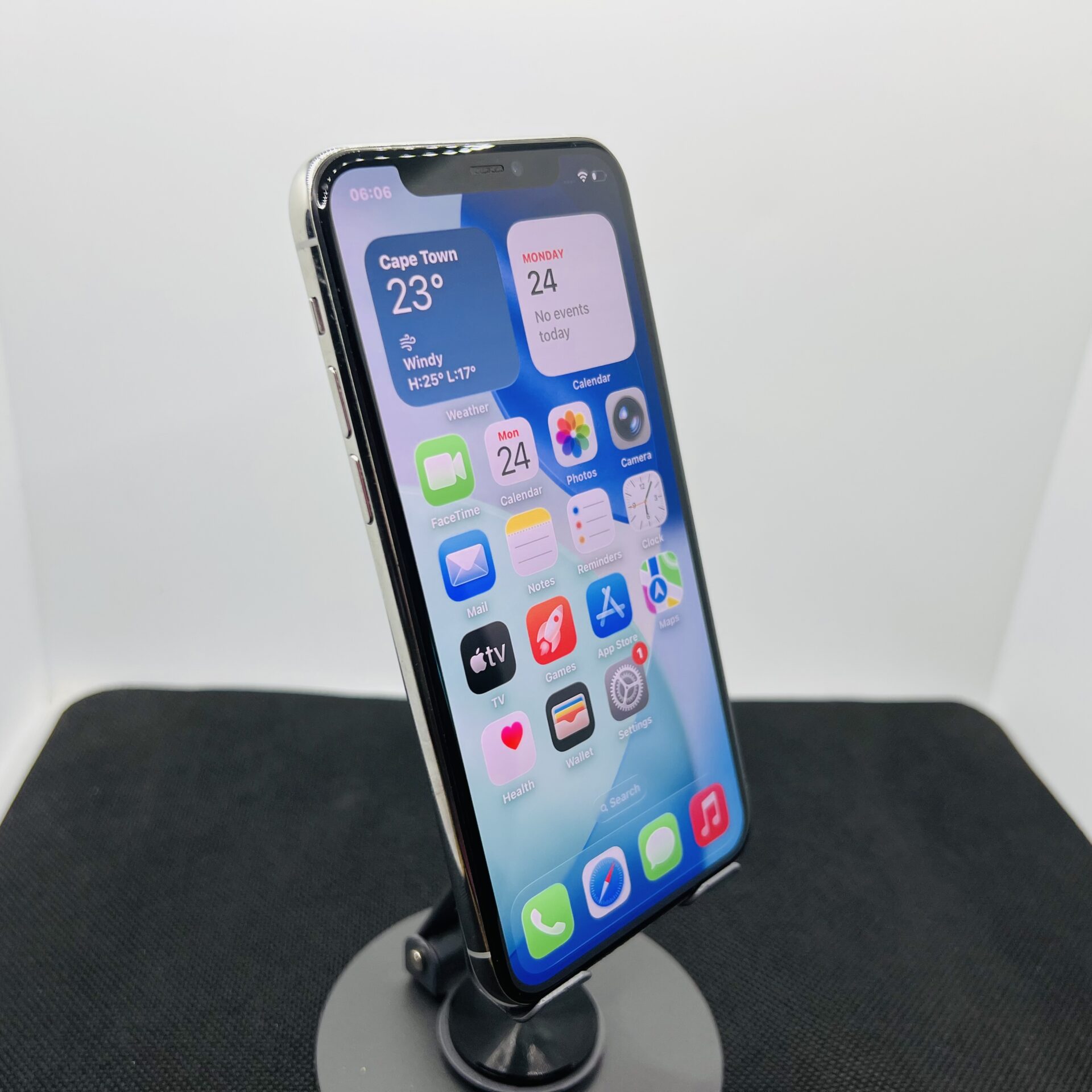 Apple iPhone 11 Pro 512GB Silver (Grade B) - No Face ID - Image 3