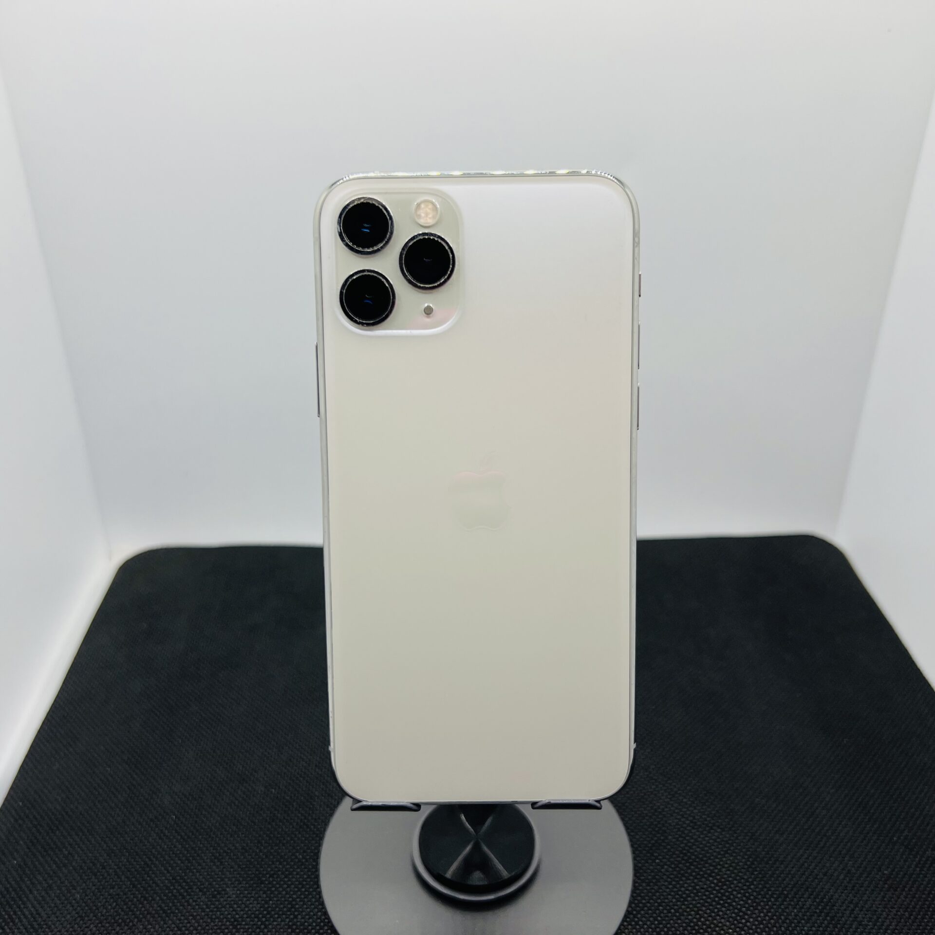 Apple iPhone 11 Pro 512GB Silver (Grade B) - No Face ID - Image 9