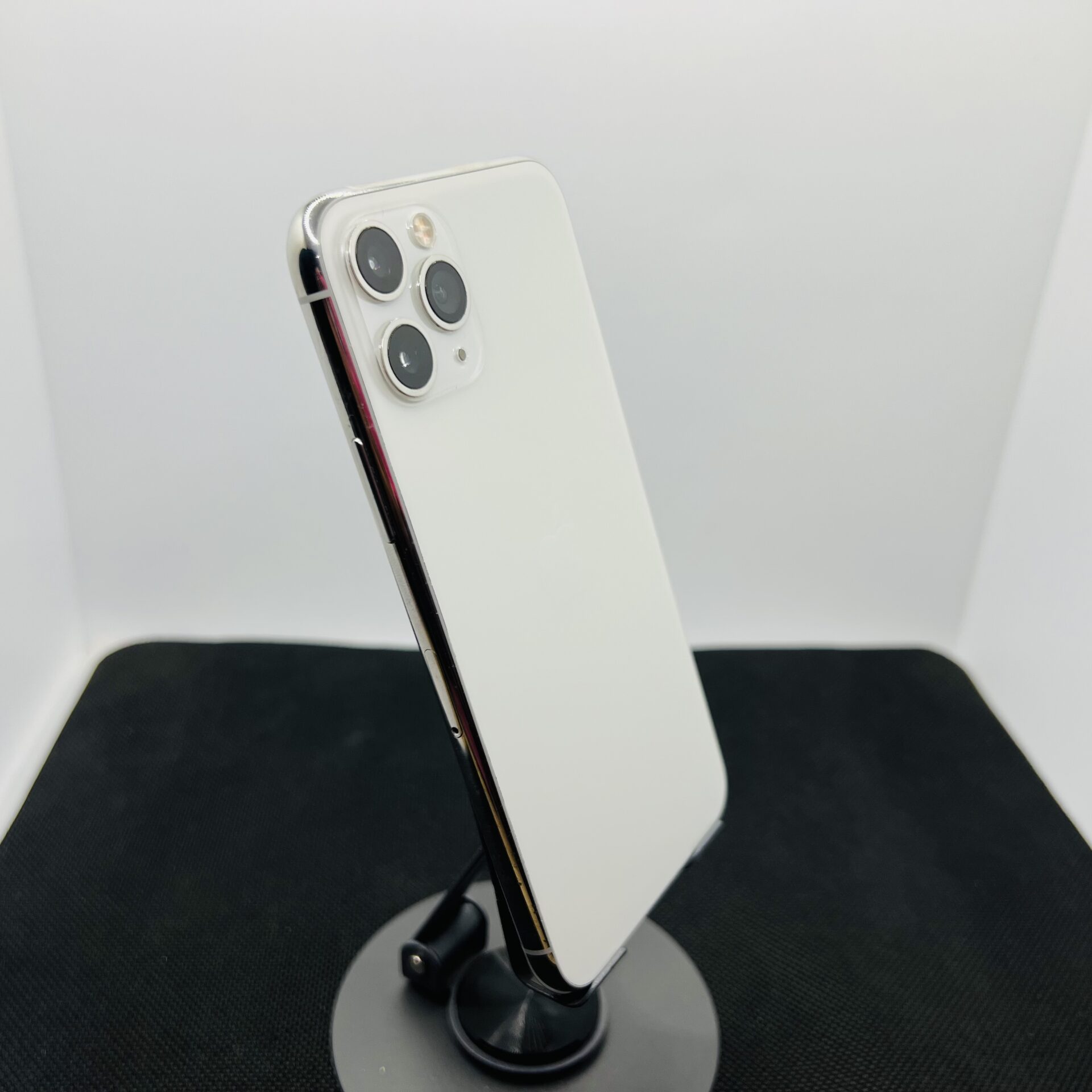 Apple iPhone 11 Pro 512GB Silver (Grade B) - No Face ID - Image 10