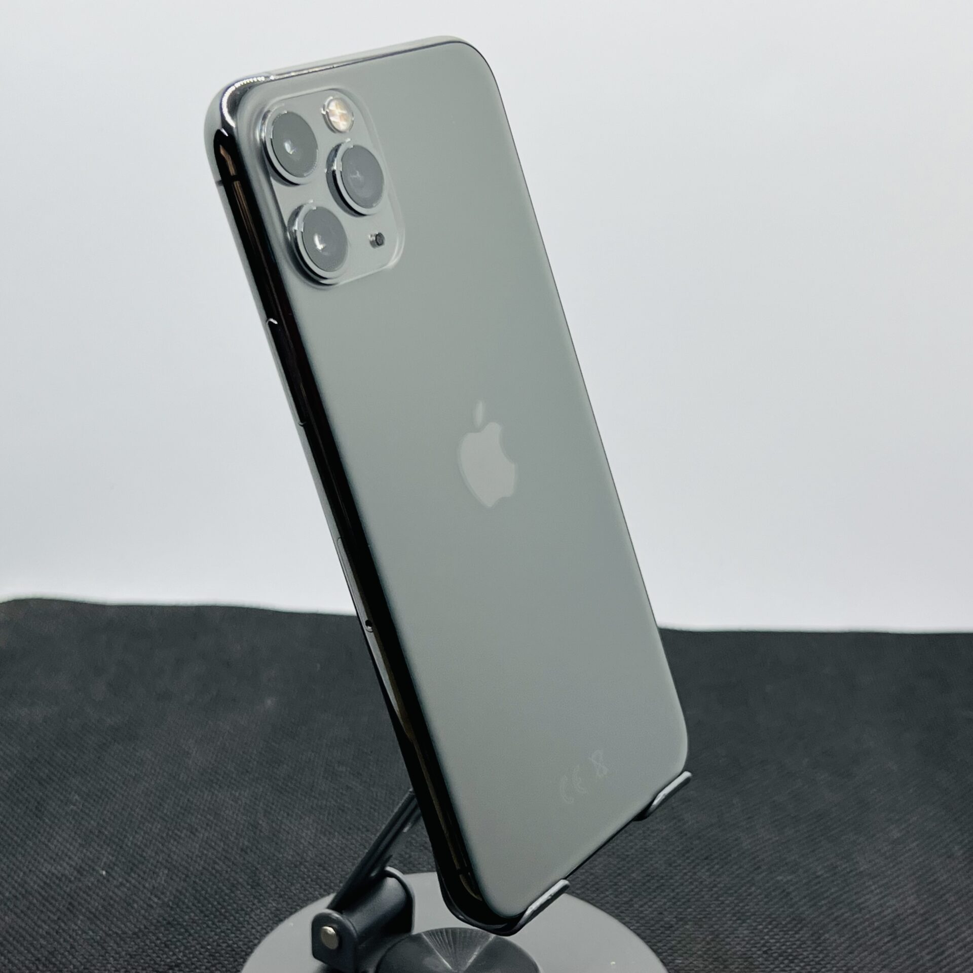 Apple iPhone 11 Pro 64GB Space Gray – (Grade B) - Image 9