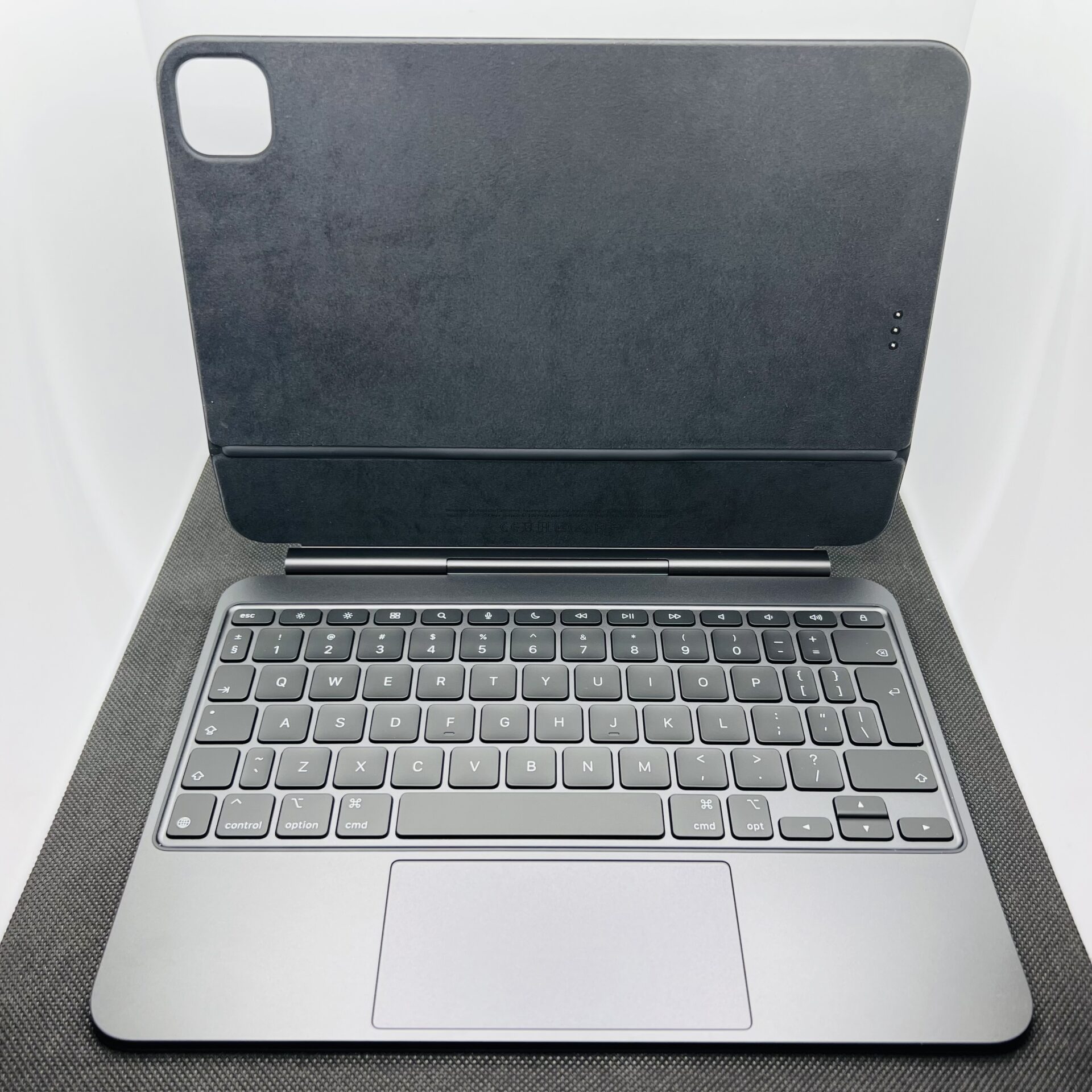 Apple iPad Magic Keyboard Black (Grade A) - For iPad Pro 11
