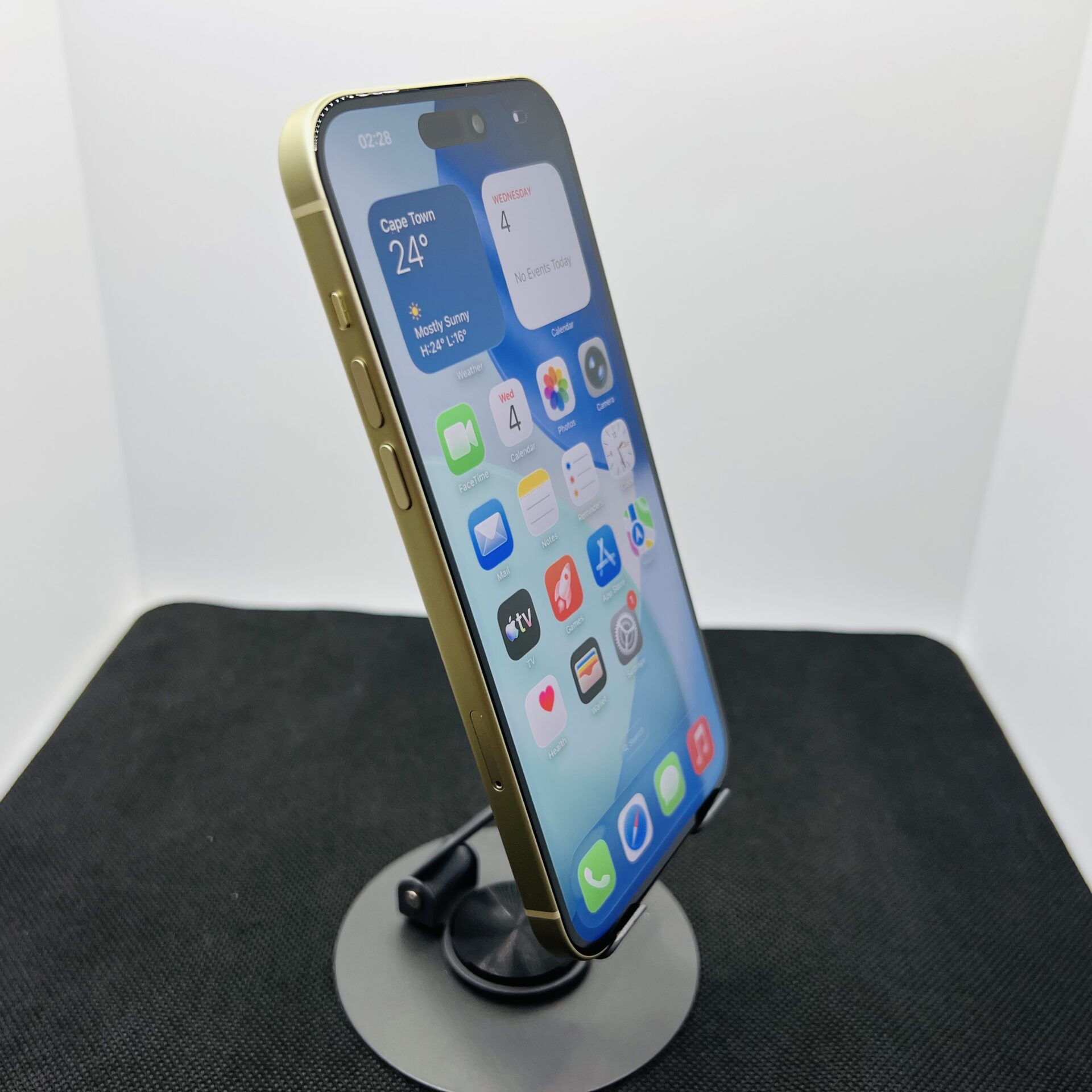 Apple iPhone 15 Plus 128GB Yellow – (Grade A) - Image 3