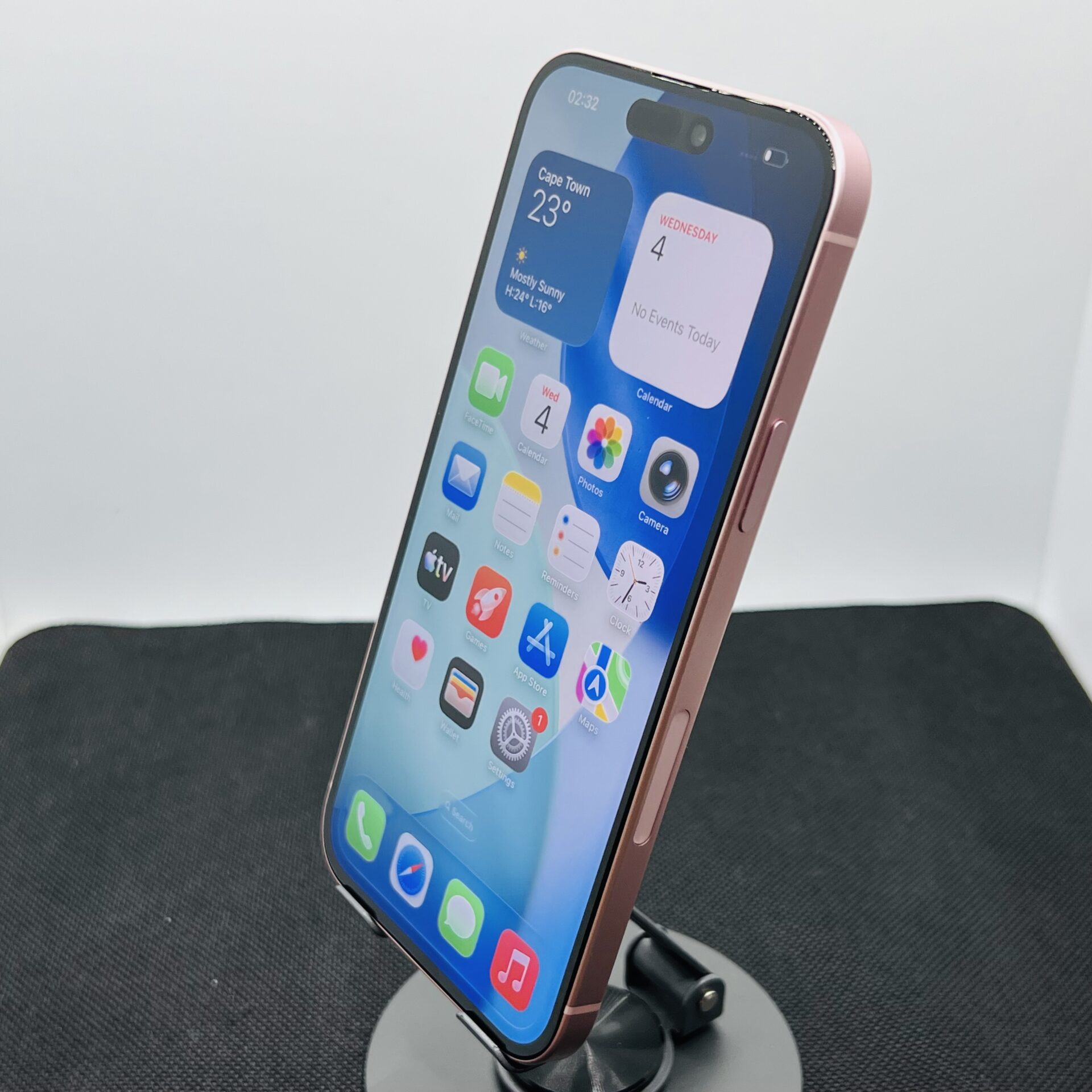 Apple iPhone 15 Plus 128GB Pink – (Grade A) | Epic Deals SA