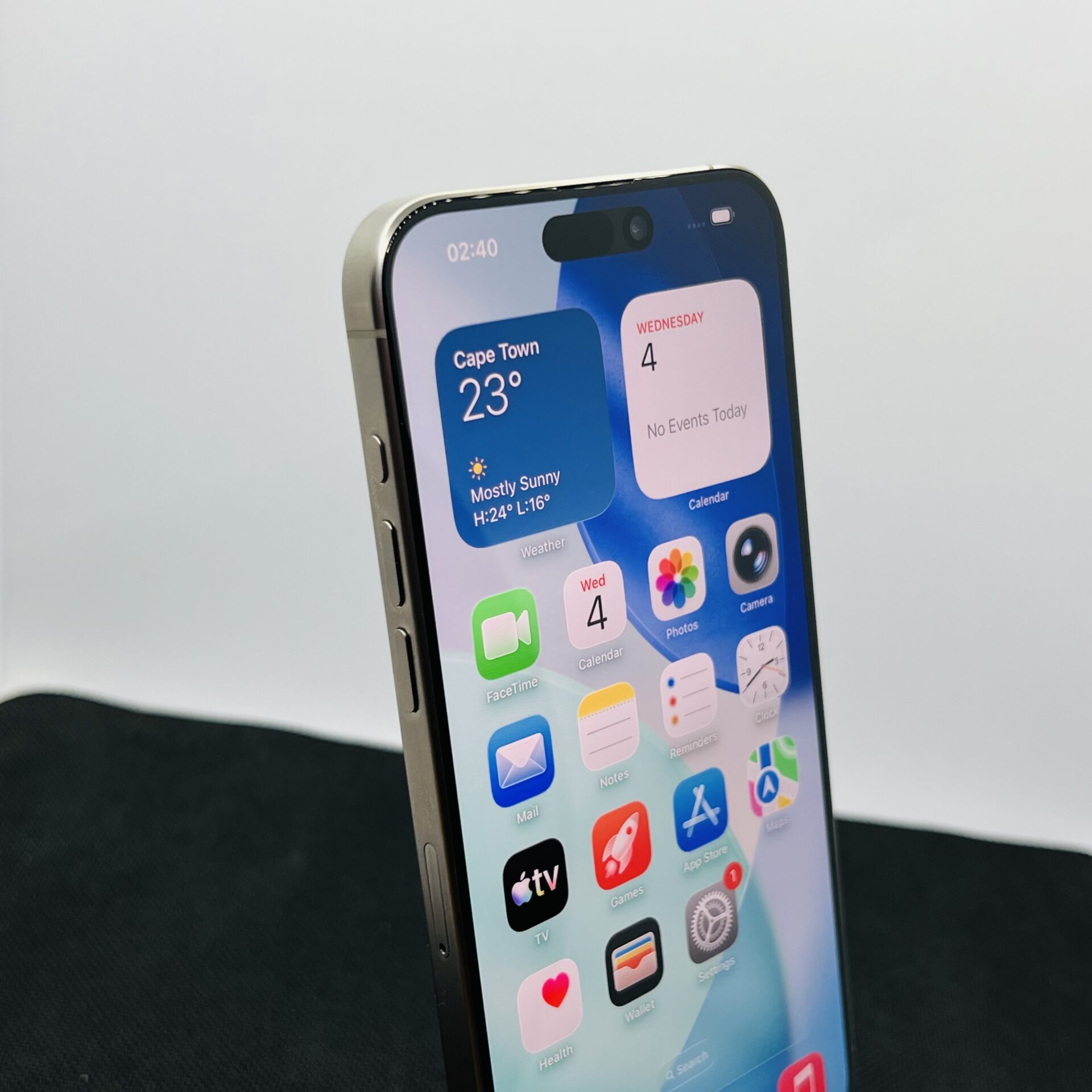 Apple iPhone 15 Pro Max 512GB Natural Titanium – (Grade A) - Image 4