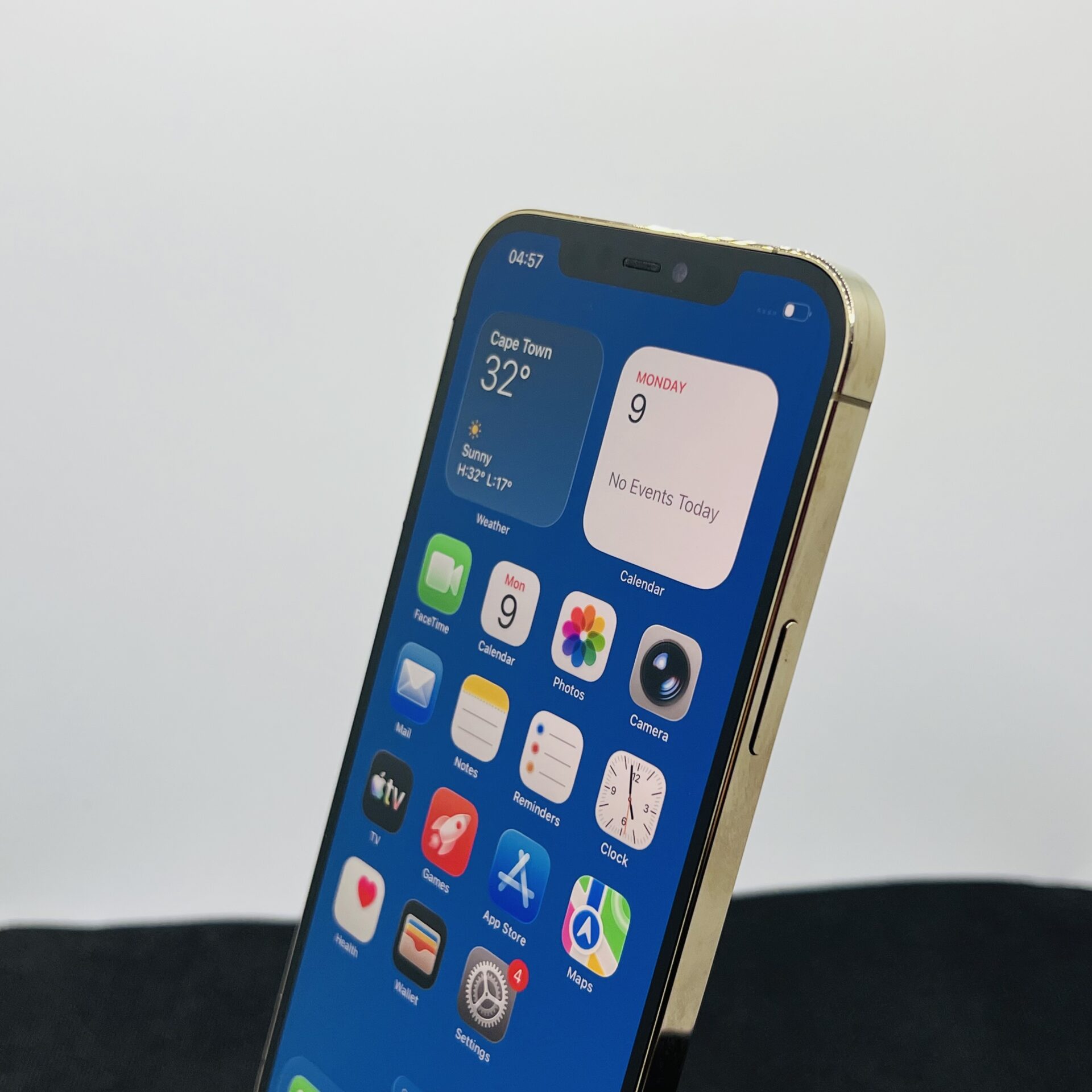 Apple iPhone 12 Pro Max 128GB Gold (Grade B) - No Face ID | Epic