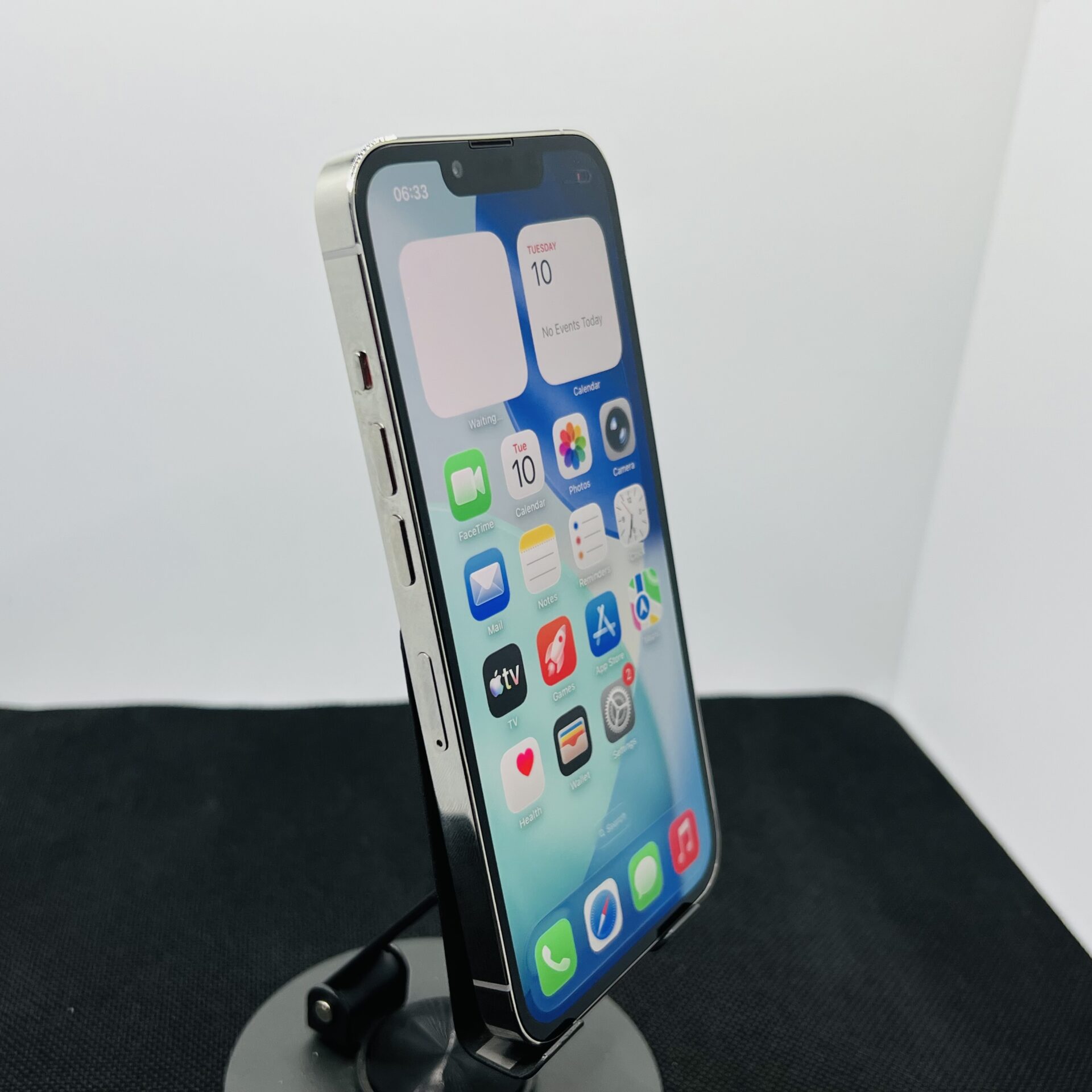 Apple iPhone 13 Pro 128GB Silver – (Condition: Good) | Epic Deals SA