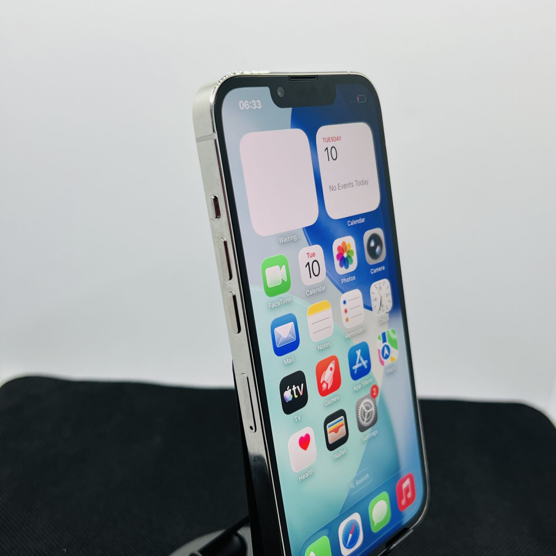 Apple iPhone 13 Pro 128GB Silver – (Condition: Good) | Epic Deals SA