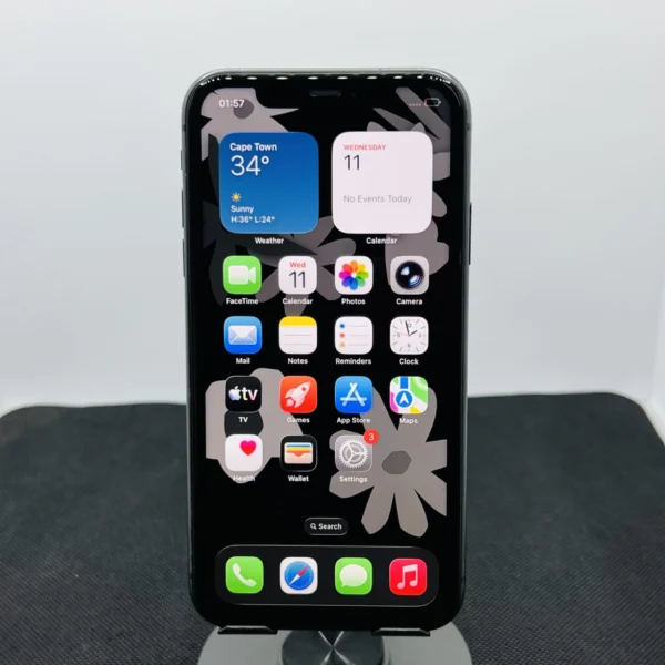 Apple iPhone 11 64GB Black (Grade B) - Minor Bright Spots | No