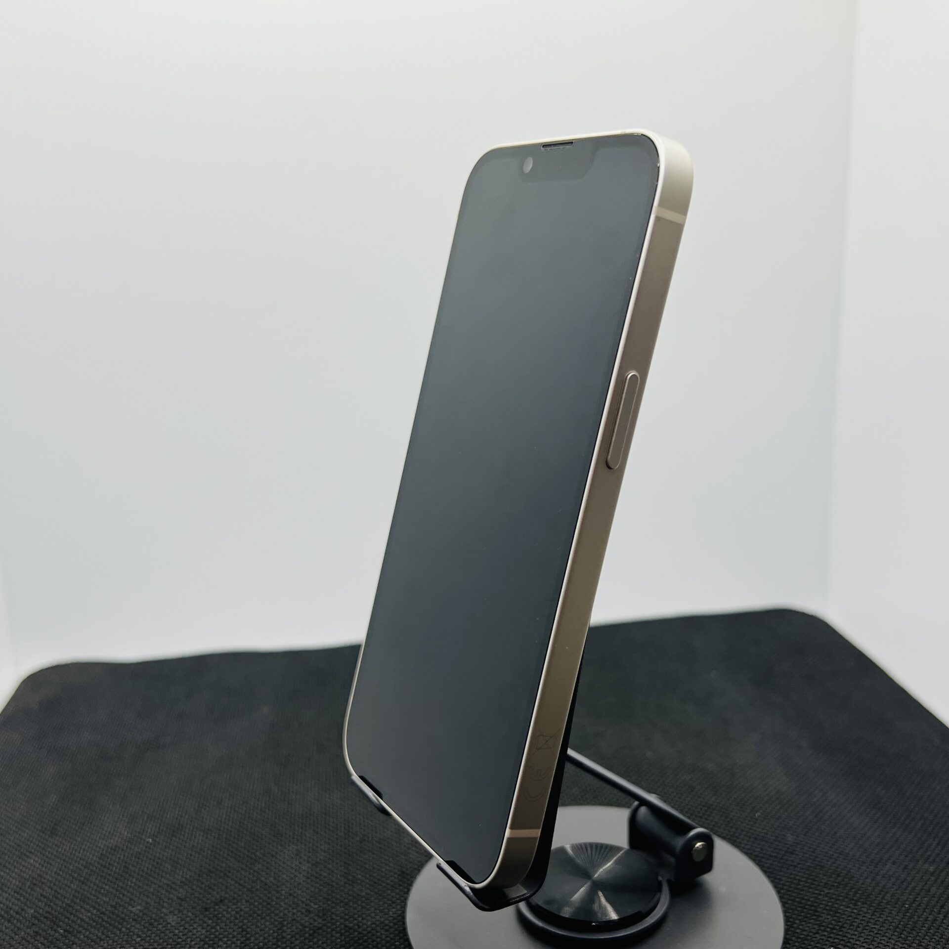 Apple iPhone 14 128GB Starlight – (Grade B) | Epic Deals SA