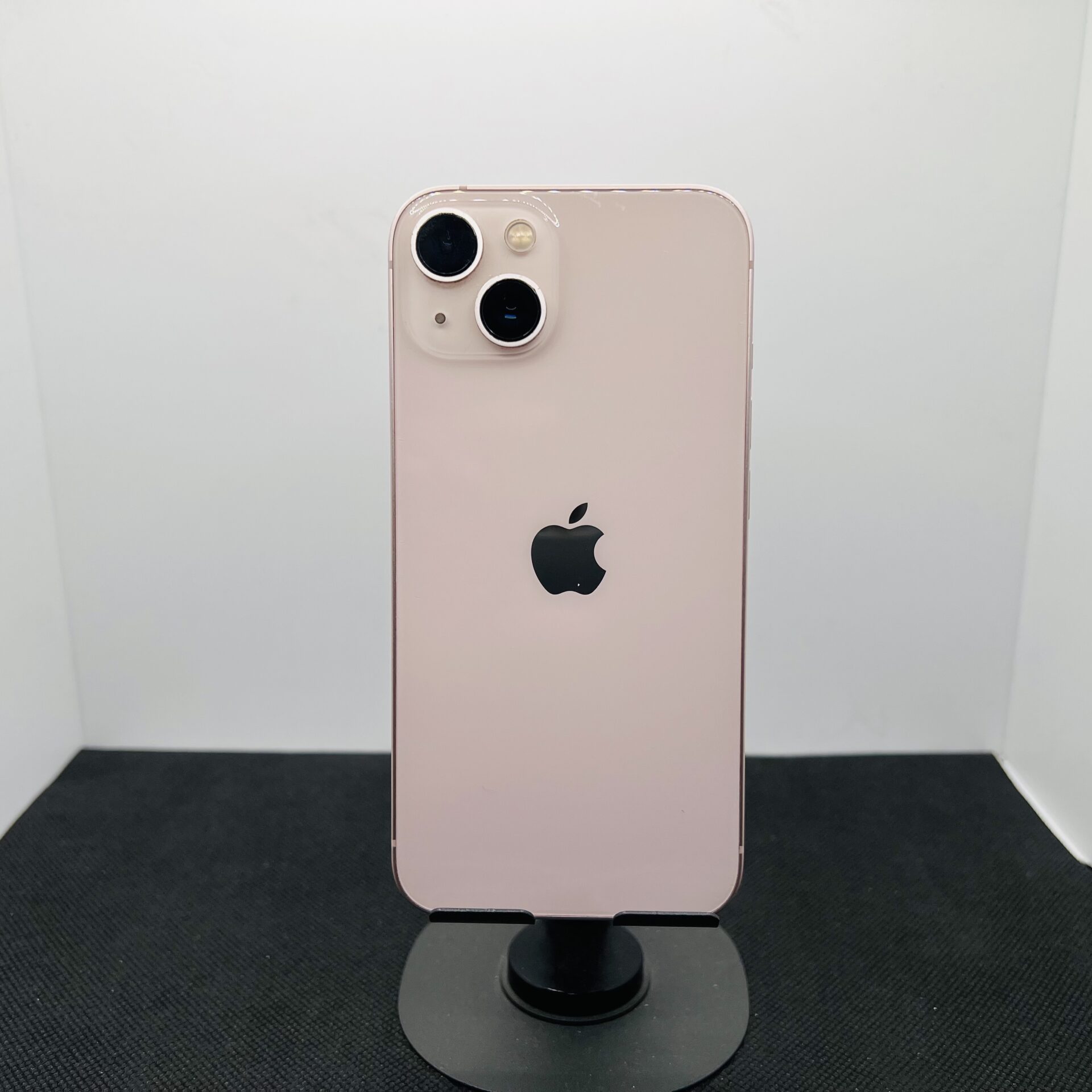 Apple iPhone 13 128GB Pink - (Grade B) | Epic Deals SA