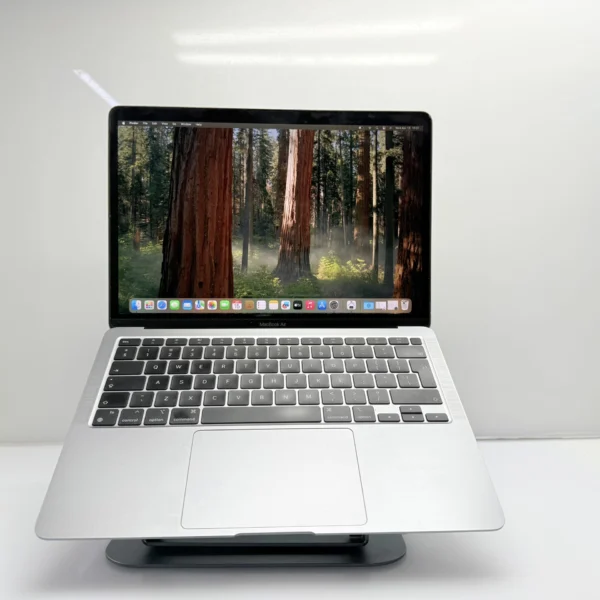Apple MacBook Air “M1” 13-Inch 8CPU/7GPU (2020) 8GB RAM 256GB