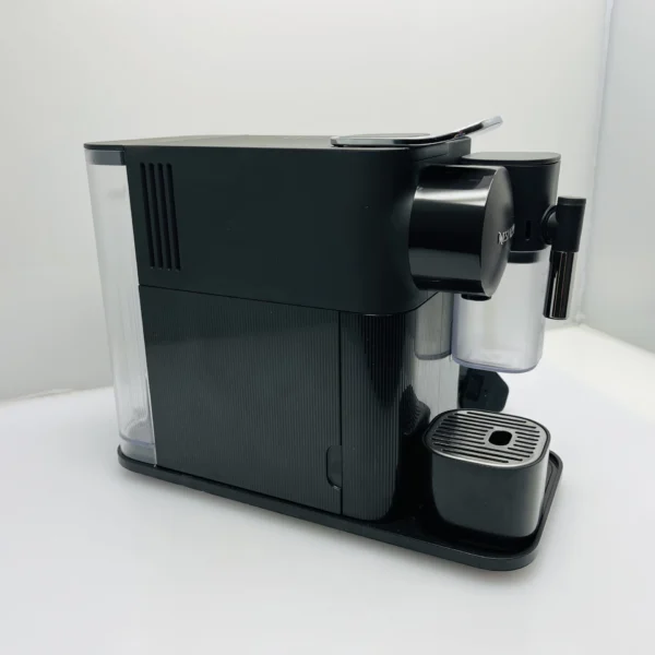 Nespresso Lattissima One Coffee Machine Black (Condition: Good