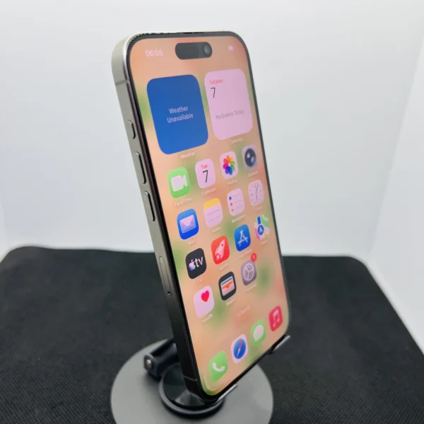 Apple iPhone 15 Pro 256GB Natural Titanium – (Condition: Good