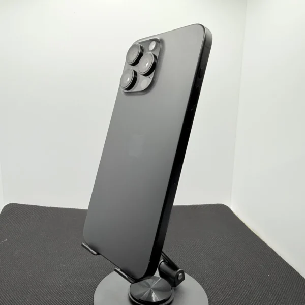 Apple iPhone 15 Pro Max 512GB Black Titanium - (Grade B) | Epic