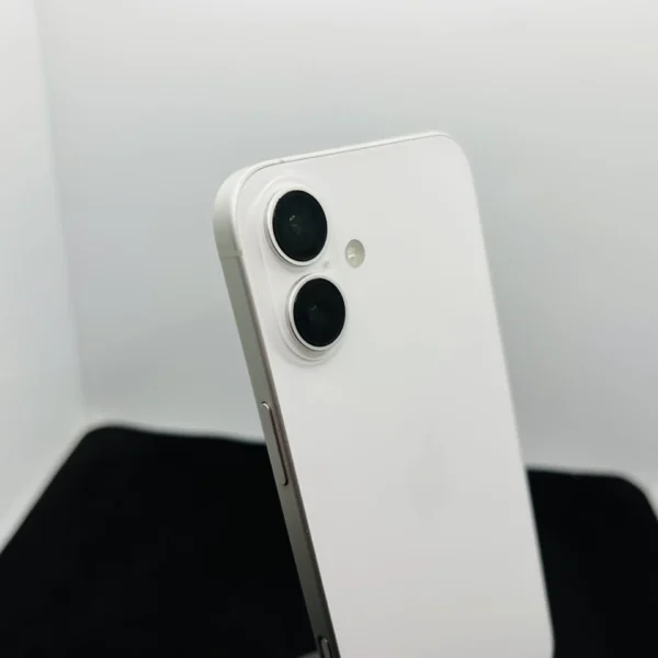 Apple iPhone 16 Plus 128GB White – (Grade B) | Epic Deals SA
