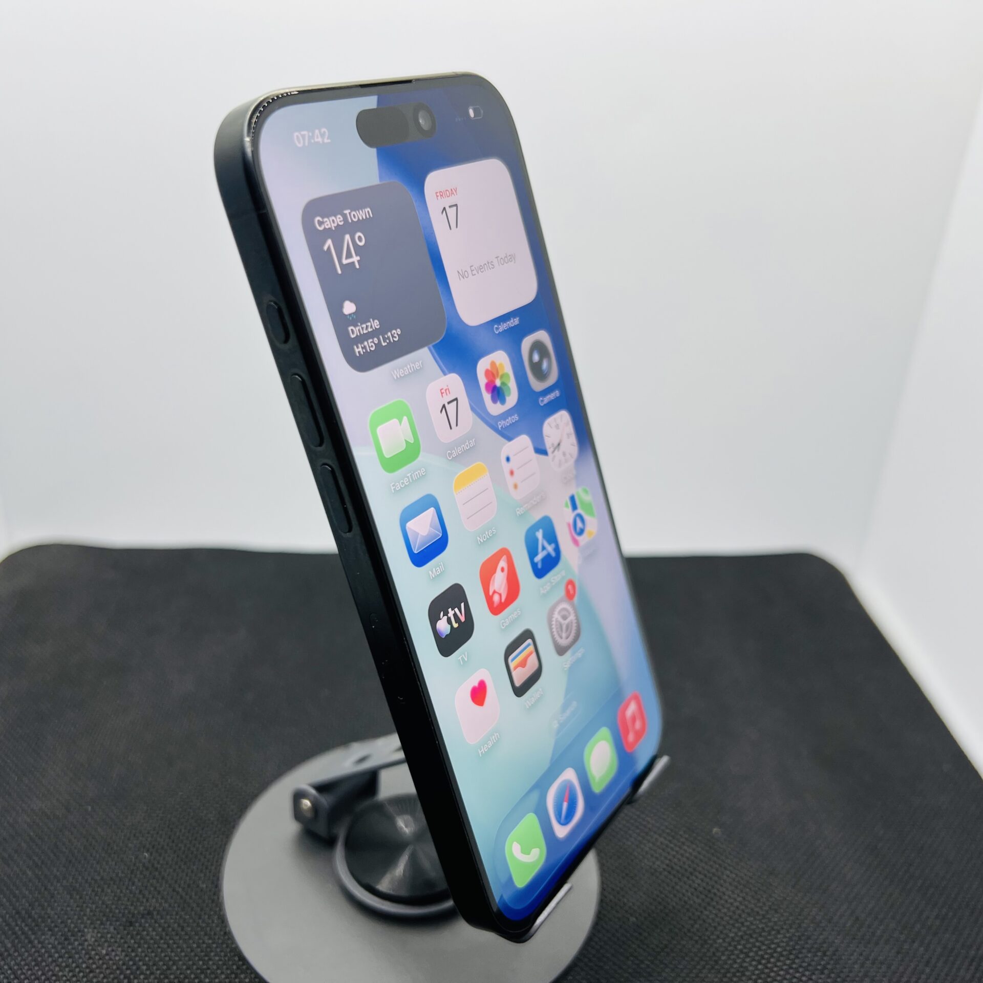 Apple iPhone 15 Pro 256GB Black Titanium – (Grade B) - Image 3