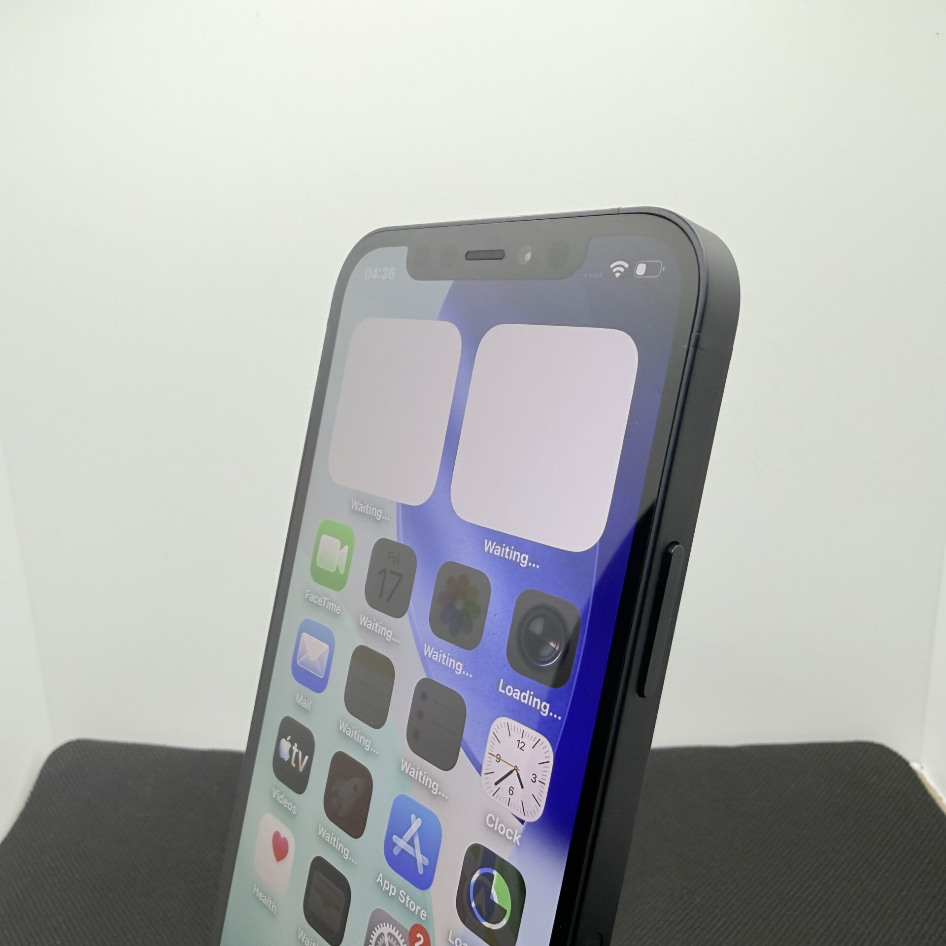 Apple iPhone 12 128GB Black (Grade B) - Minor Bright Spots | Epic