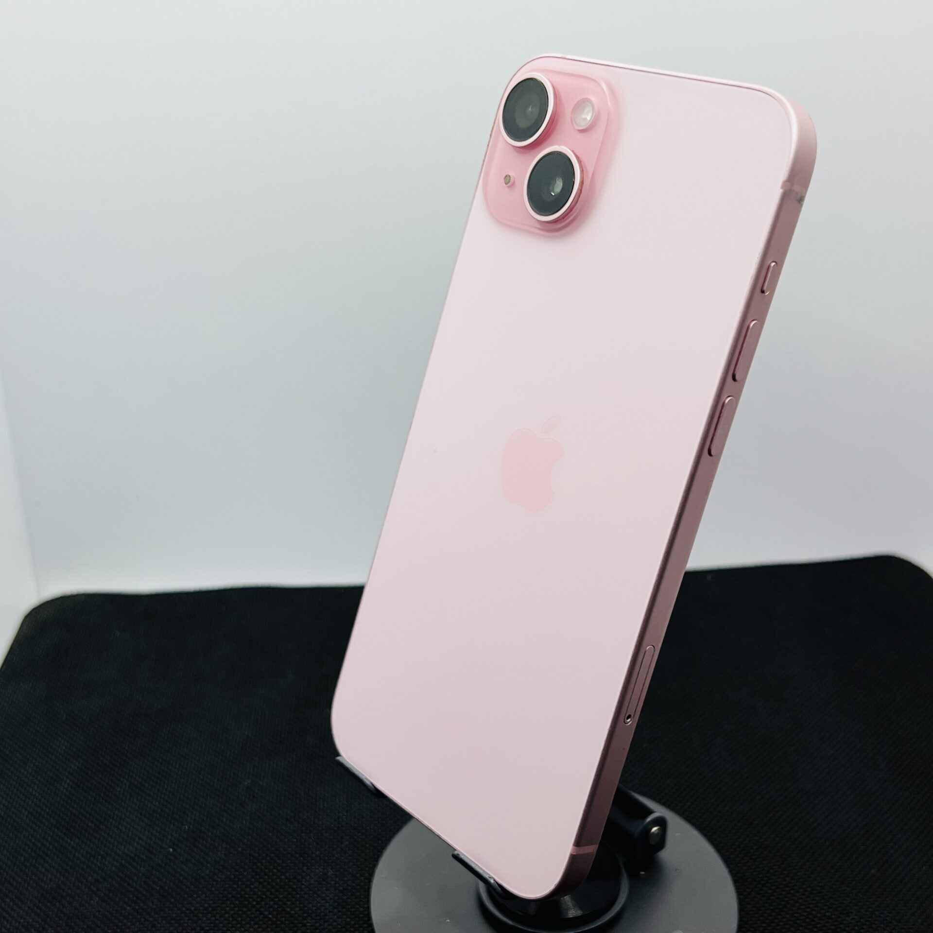 Apple iPhone 15 Plus 256GB Pink – (Grade B) | Epic Deals SA