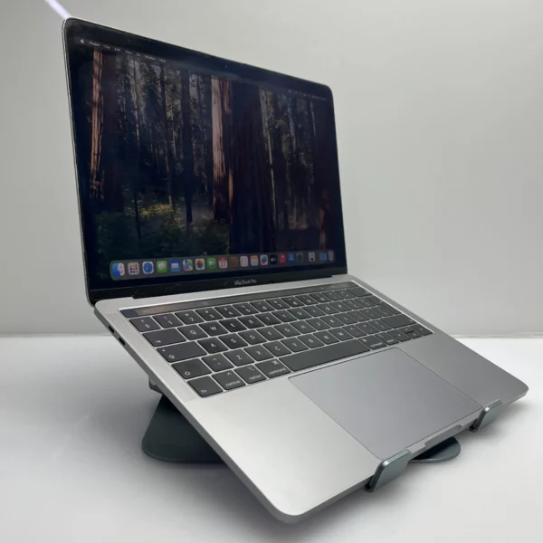 Apple MacBook Pro 13-Inch 
