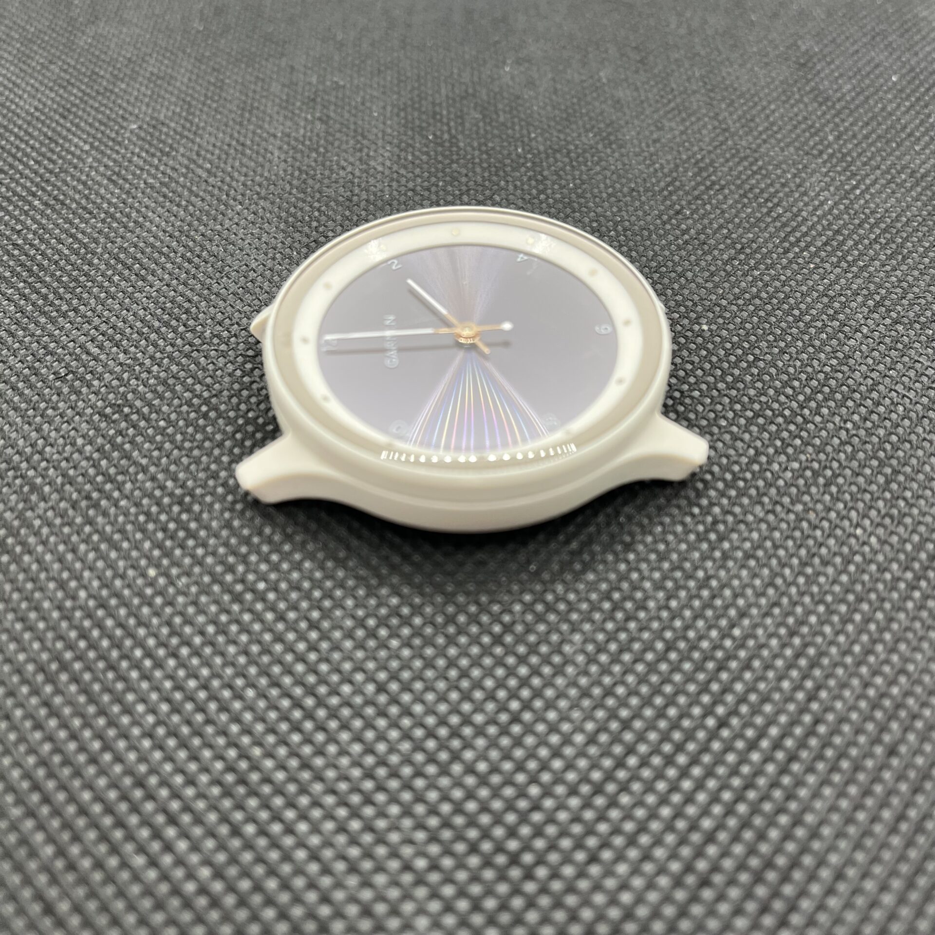 SALE: Garmin Vivomove Sport White (Condition: Good) - No straps - Image 4