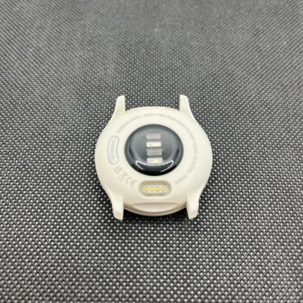 SALE: Garmin Vivomove Sport White (Condition: Good) - No straps - Image 6