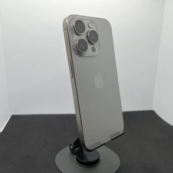 Apple iPhone 15 Pro 256GB Natural Titanium (Condition: Excellent