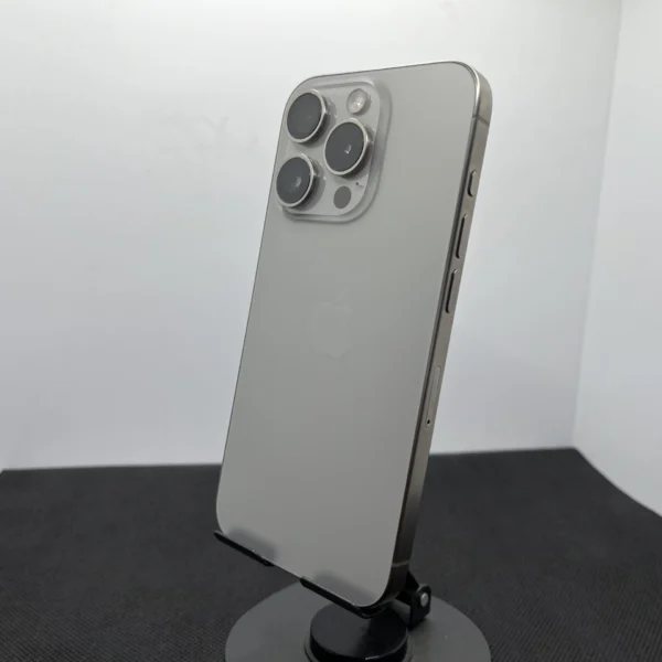 Apple iPhone 15 Pro 256GB Natural Titanium (Condition: Excellent