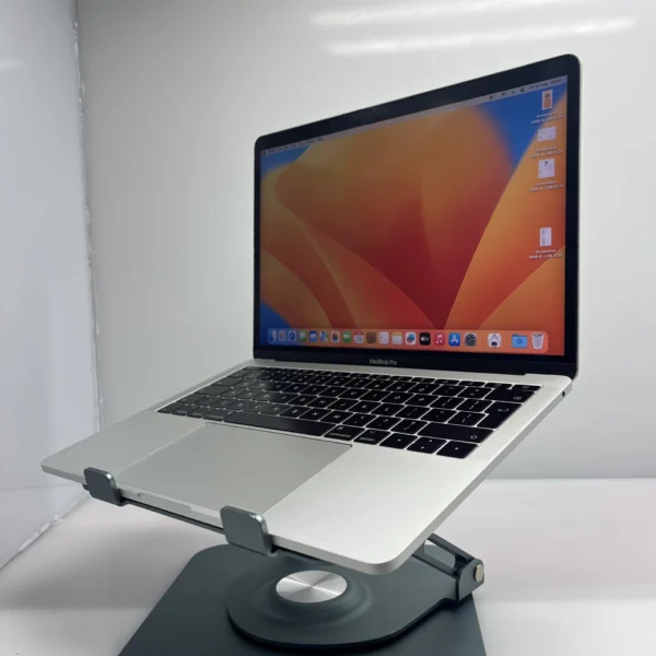 Apple MacBook Pro 13-Inch 