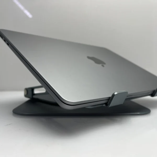 MacBook Air M2 8GB/256GB 13インチ スペースグレイ Apple MacBook Air 