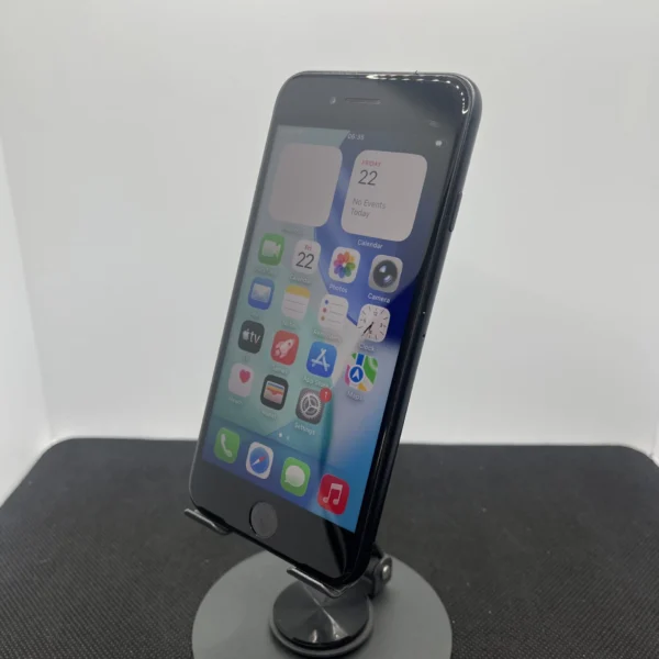 Apple iPhone SE (2020) 128GB Black (Condition: Good) | Epic Deals SA