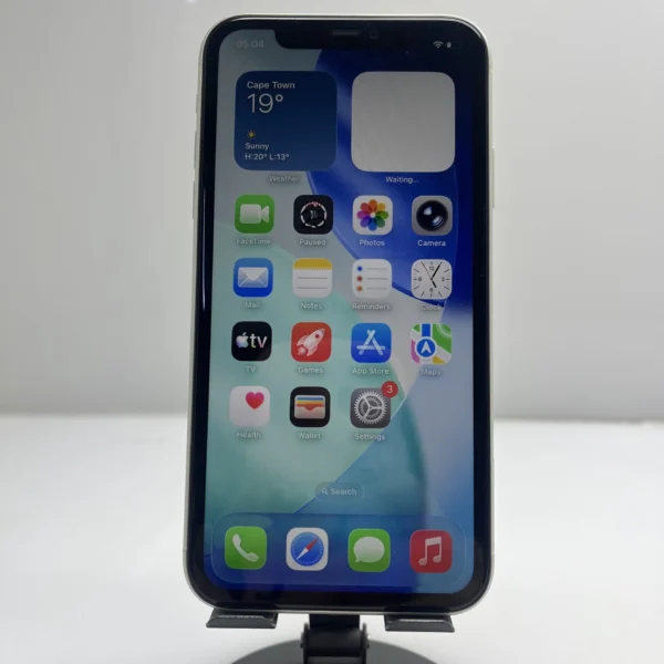 Apple iPhone 11 64GB White (Condition: Good) | Epic Deals SA
